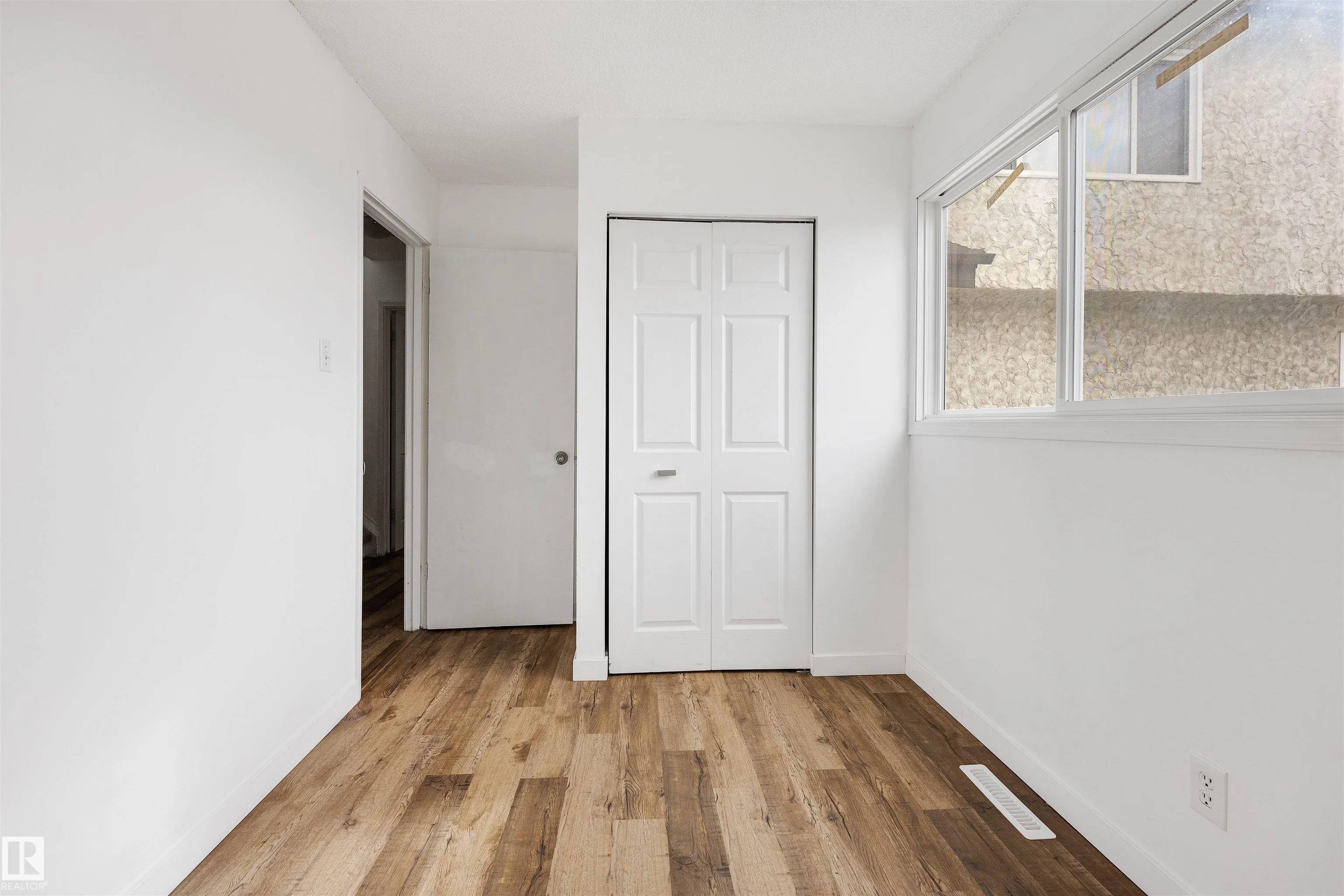 1C MEADOWLARK Village
