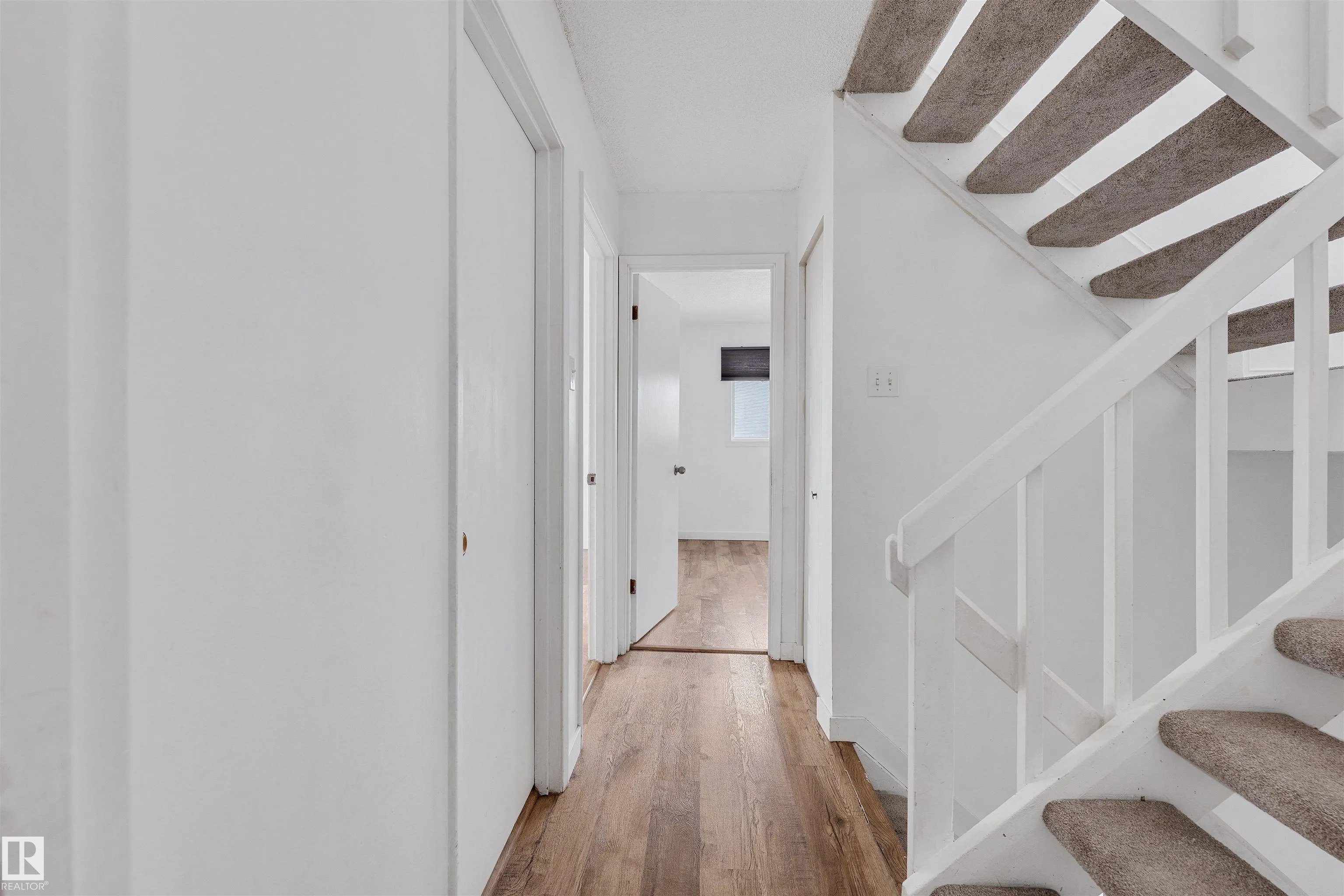 1C MEADOWLARK Village