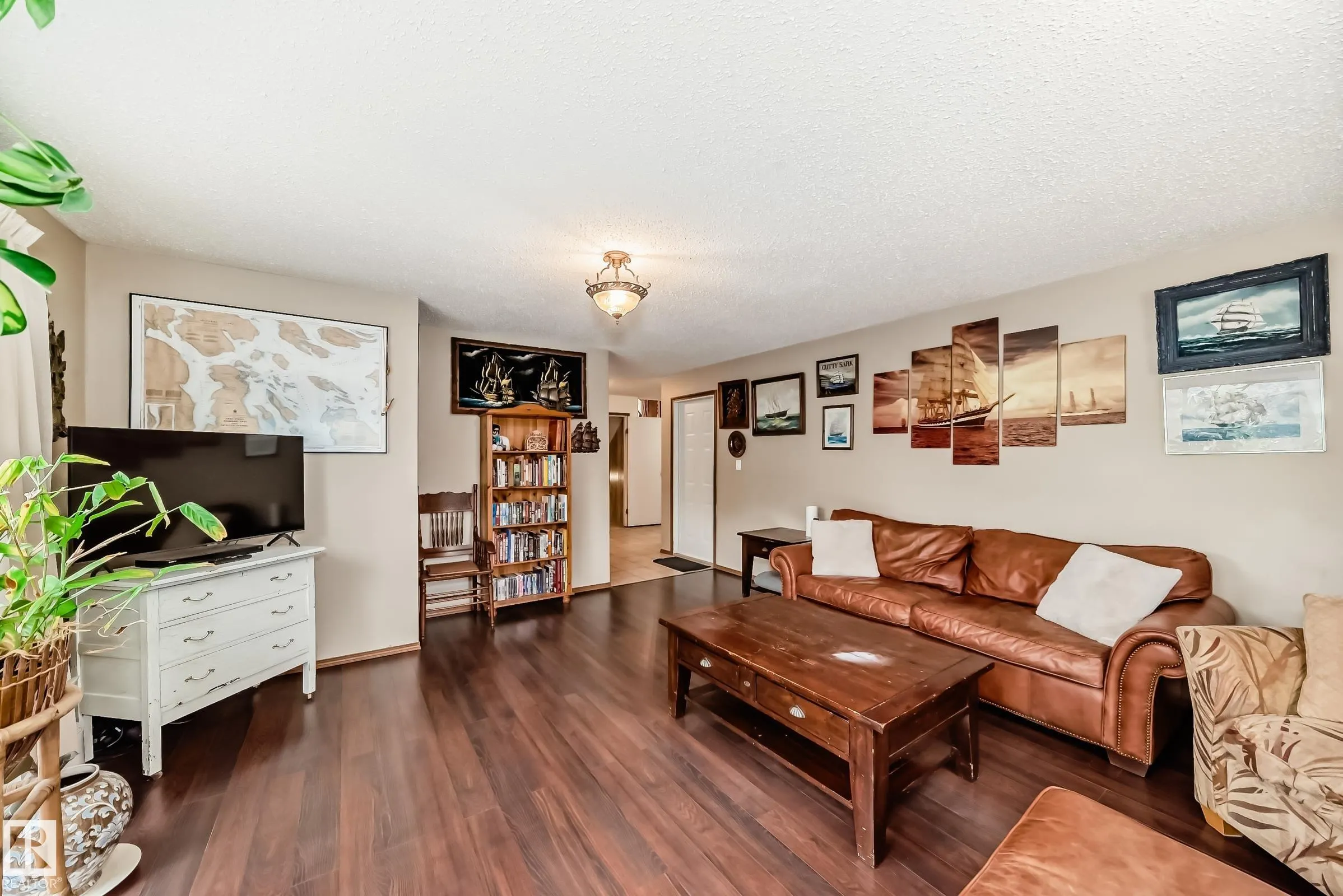 160 Green Ash Drive