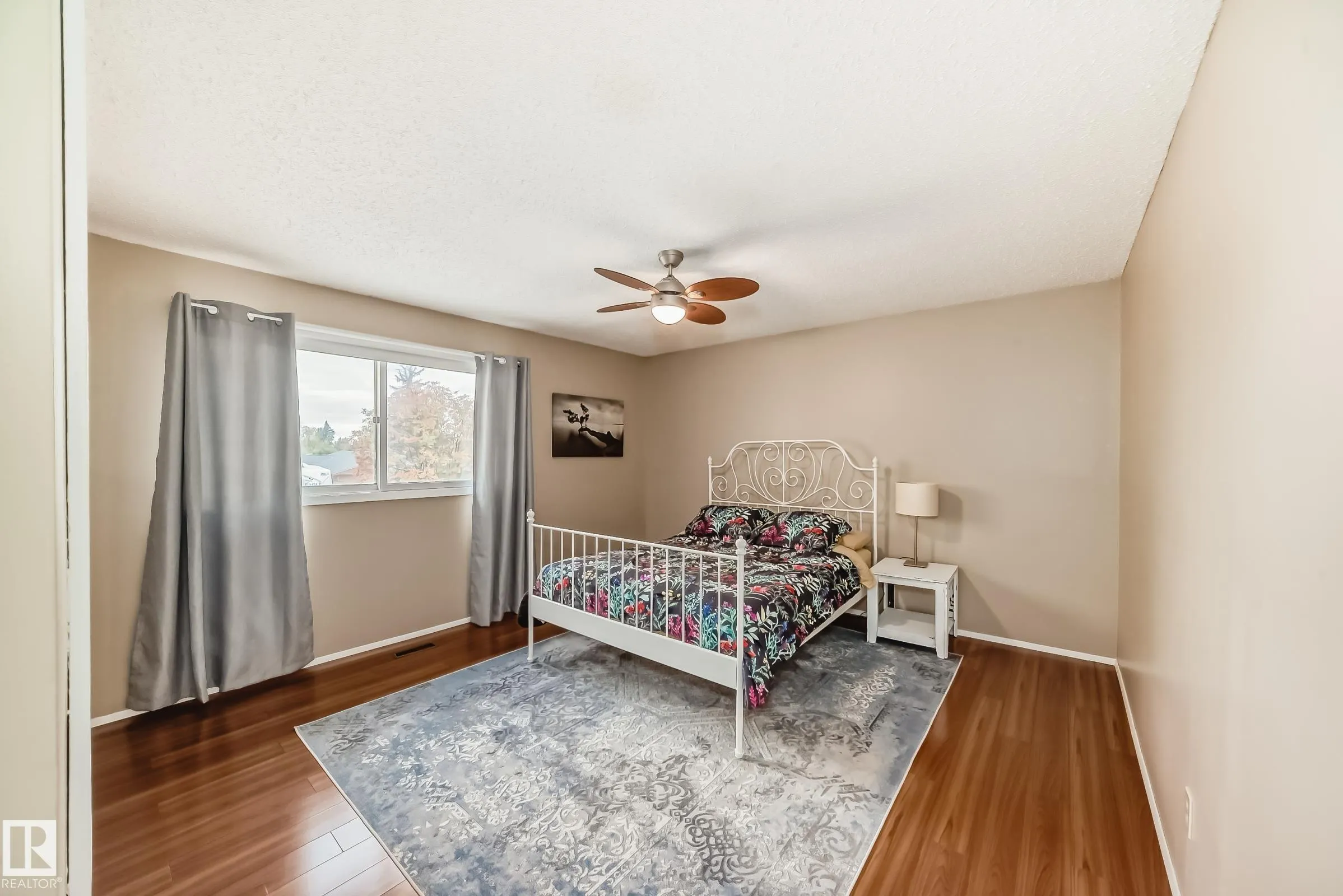 160 Green Ash Drive