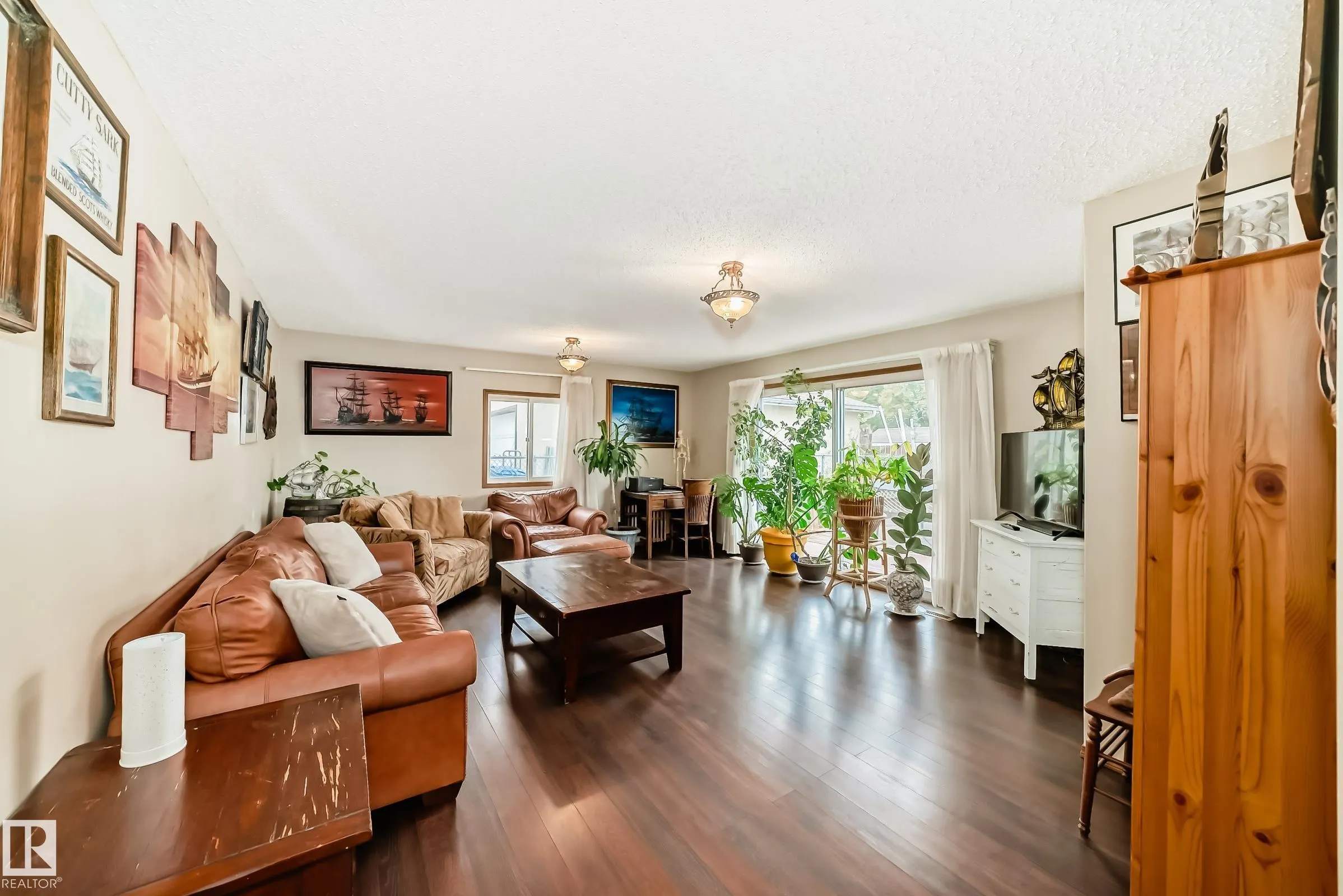 160 Green Ash Drive