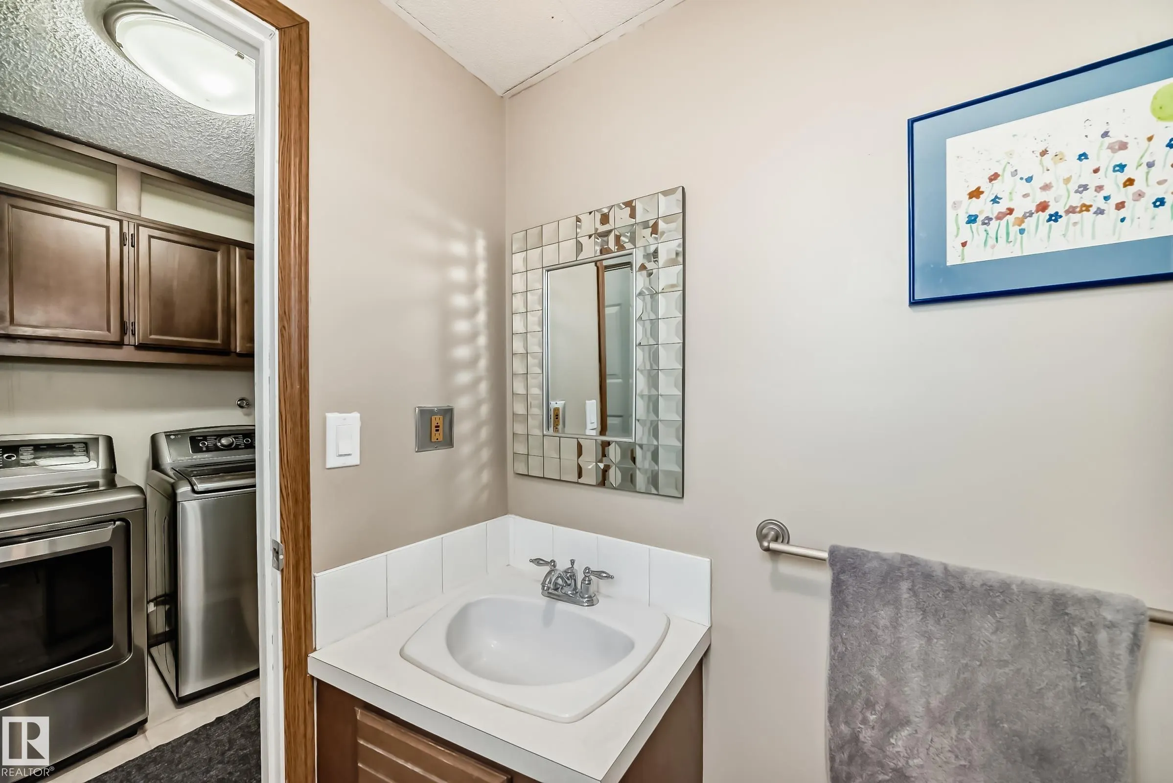 160 Green Ash Drive