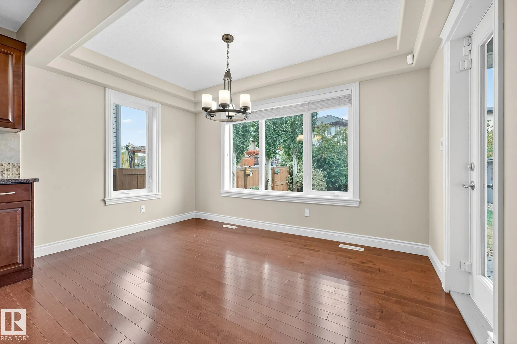 5609 RUE EAGLEMONT