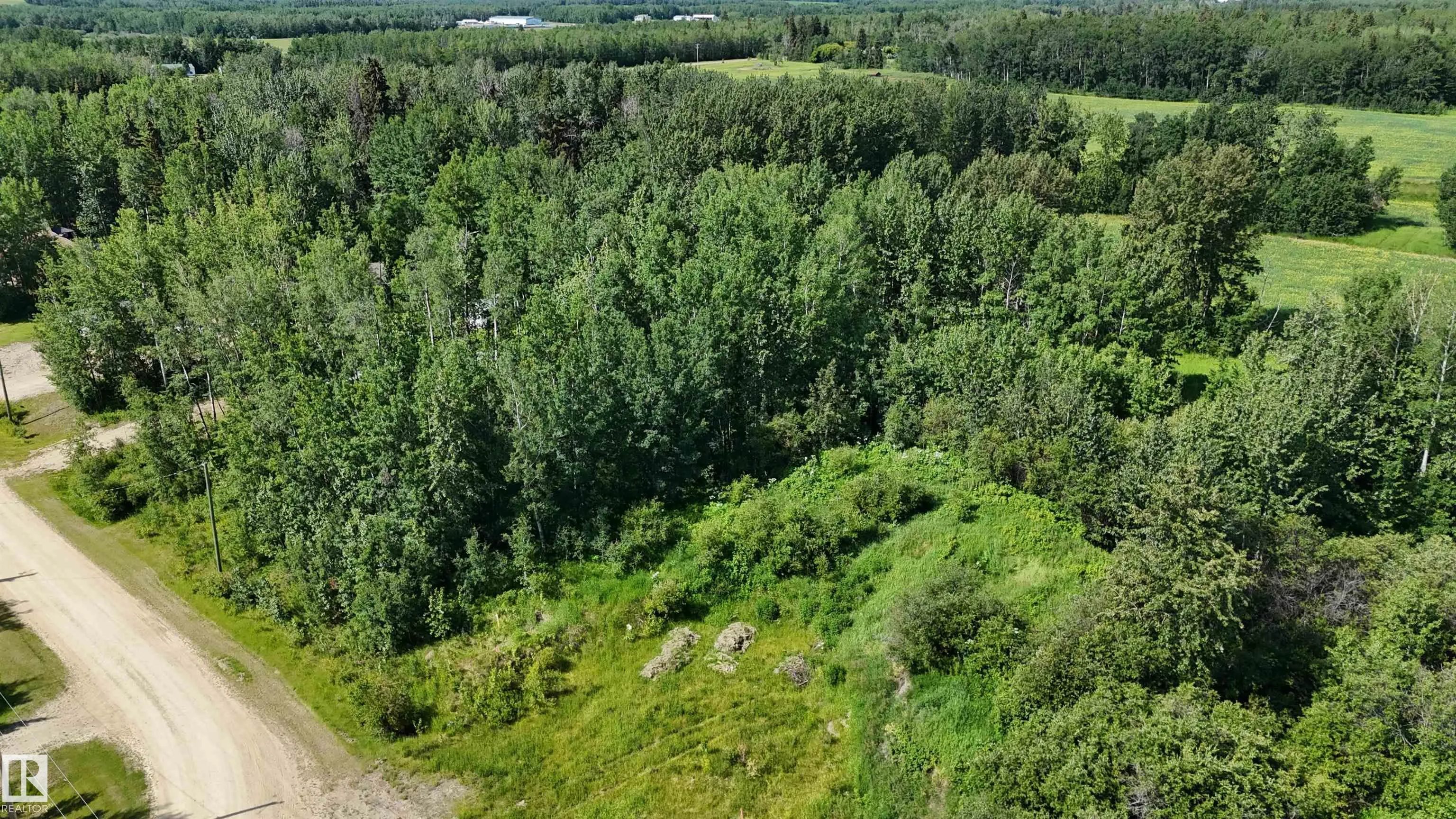 146 HERON POINT Close