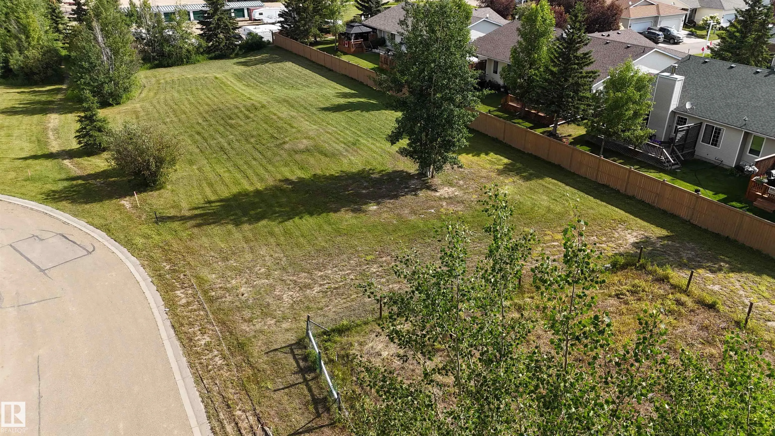 146 HERON POINT Close