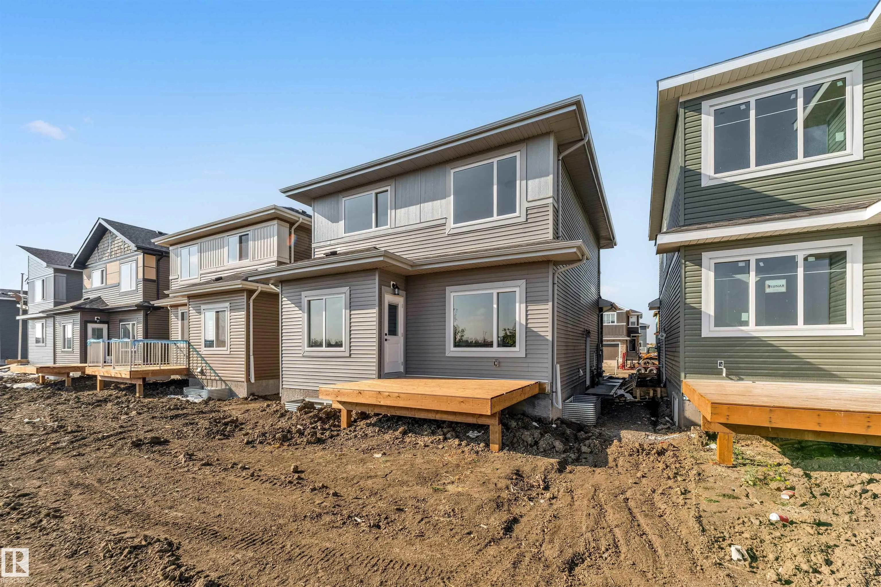 96 ELDRIDGE POINT