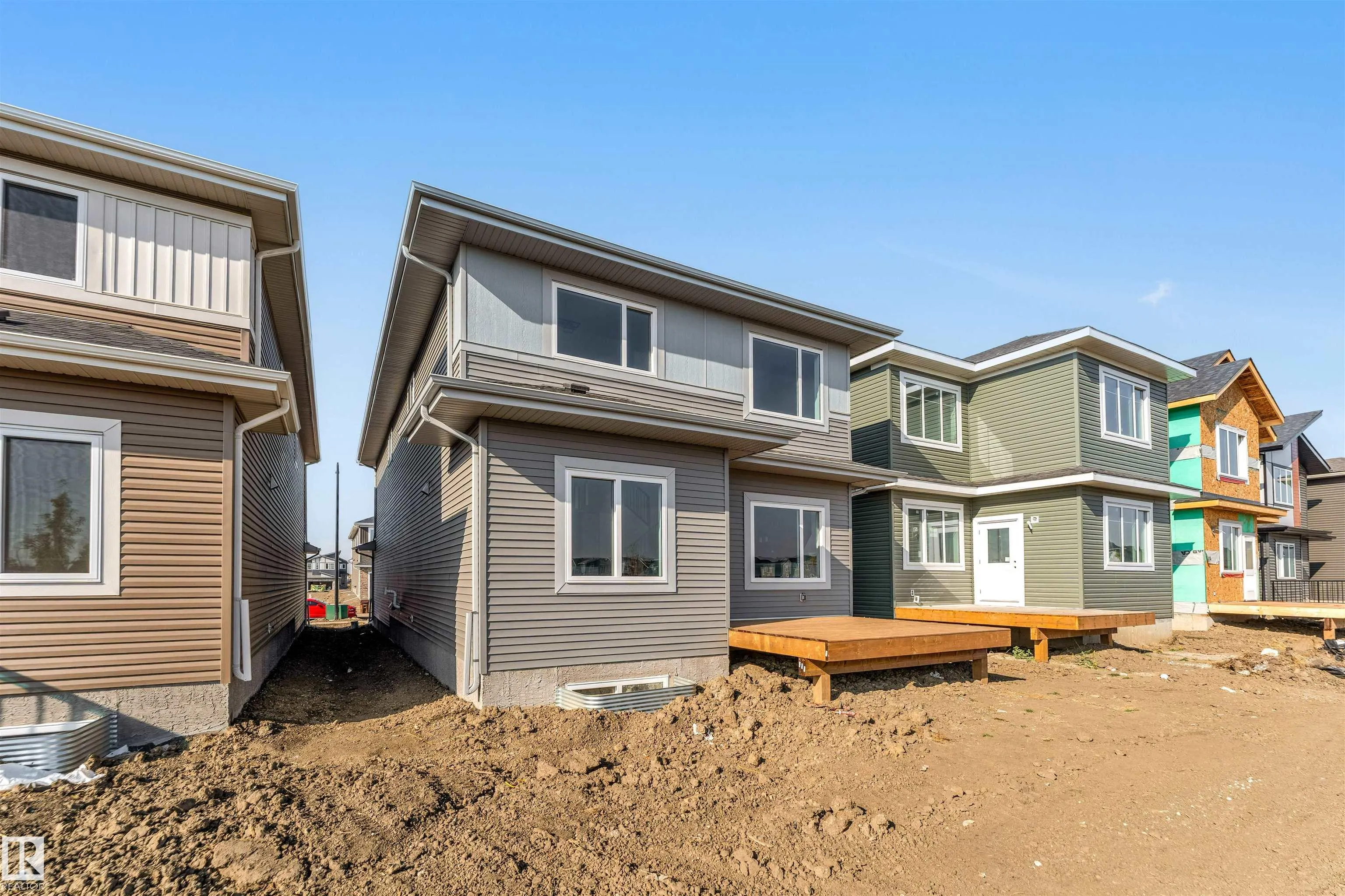 96 ELDRIDGE POINT