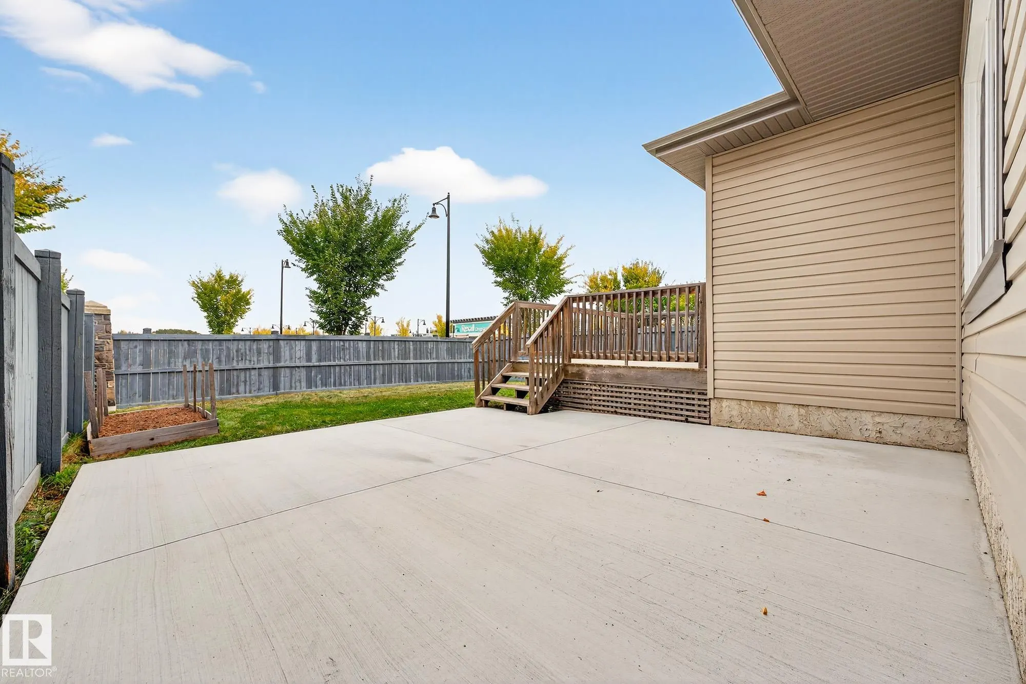 3616 GOODRIDGE Crescent