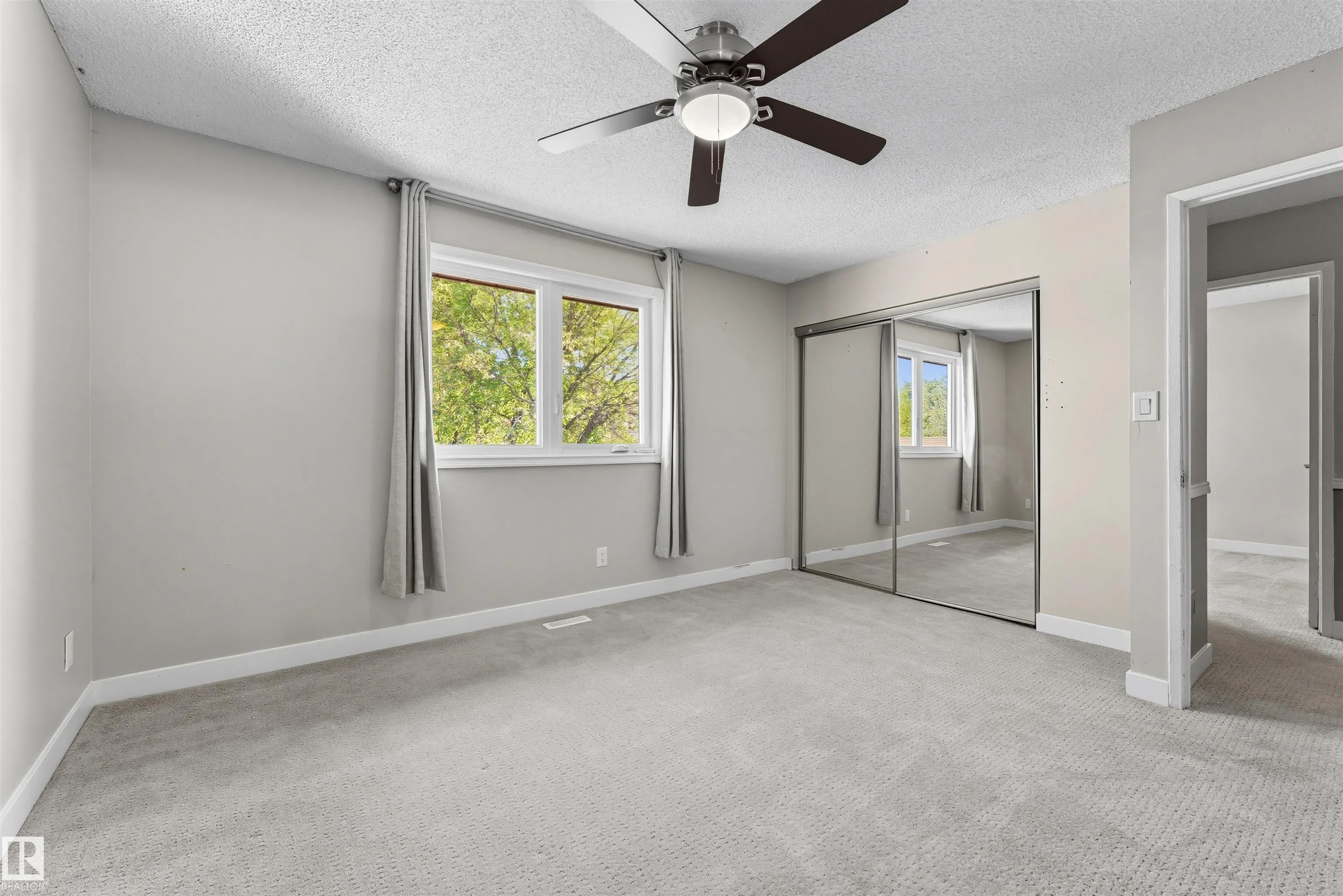 363 HUFFMAN Crescent