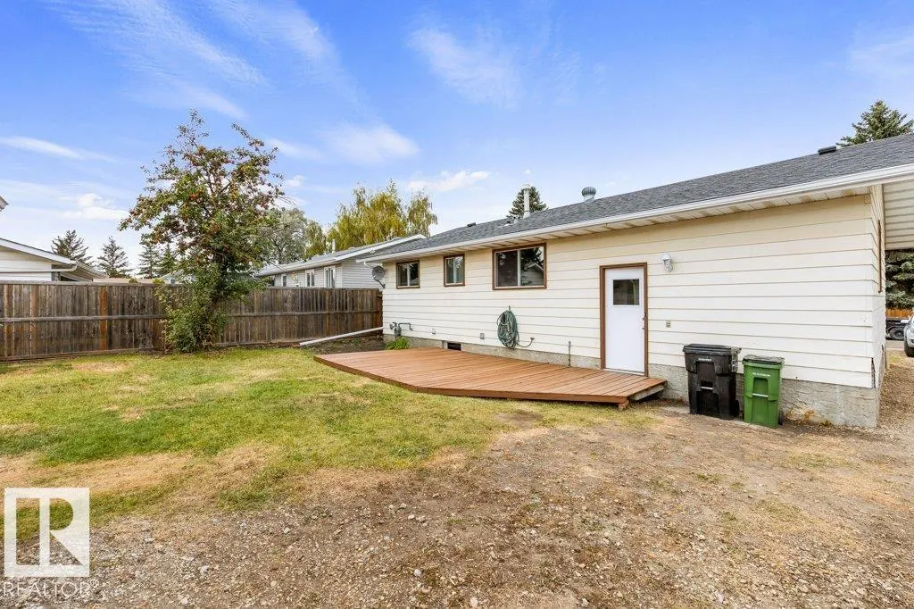 184 HOMESTEAD Crescent
