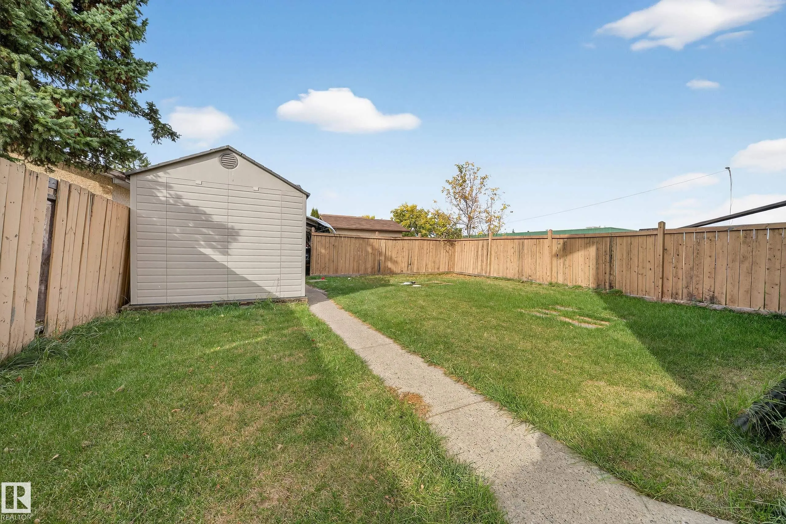 1553 LAKEWOOD Road