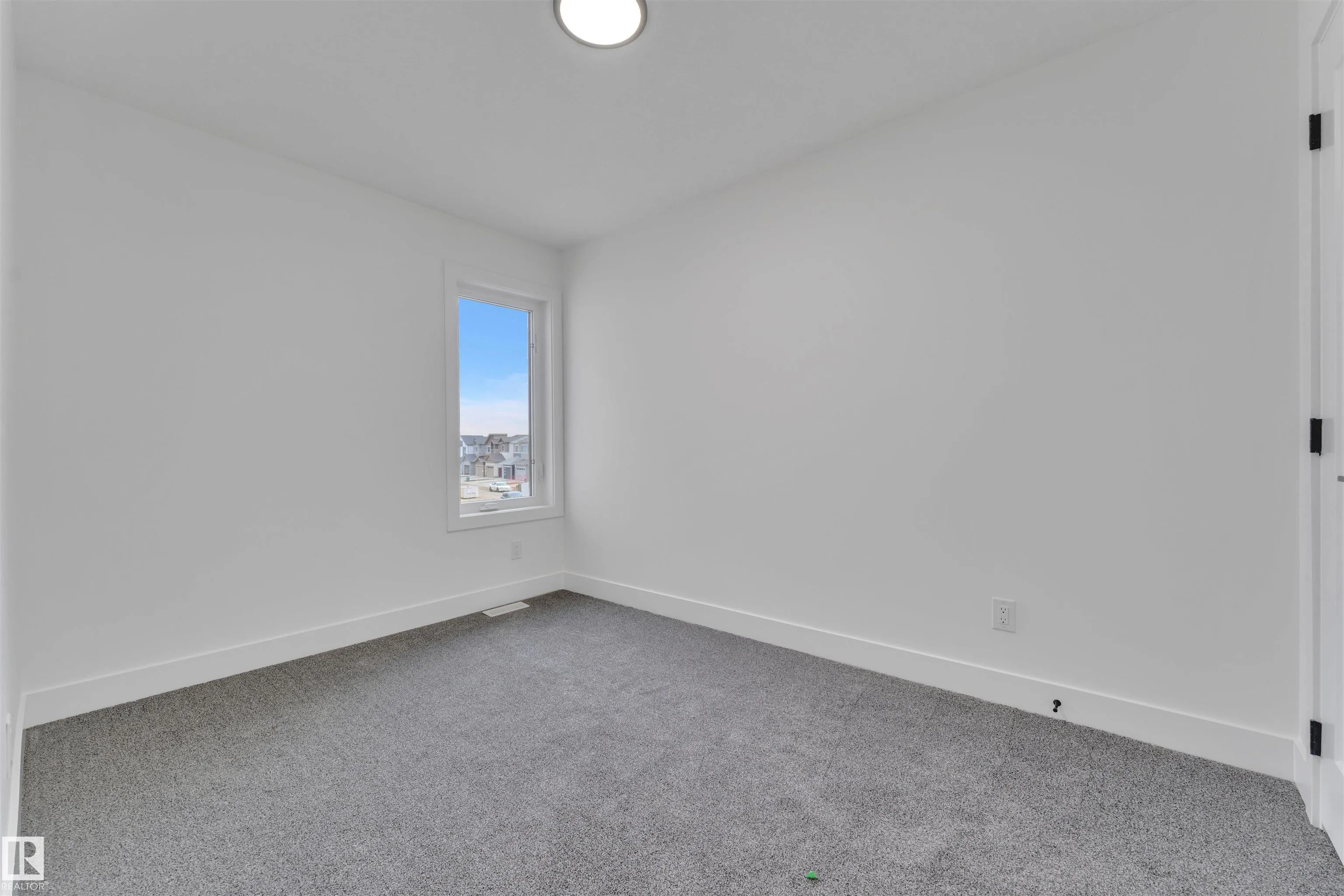 190 Munn Way
