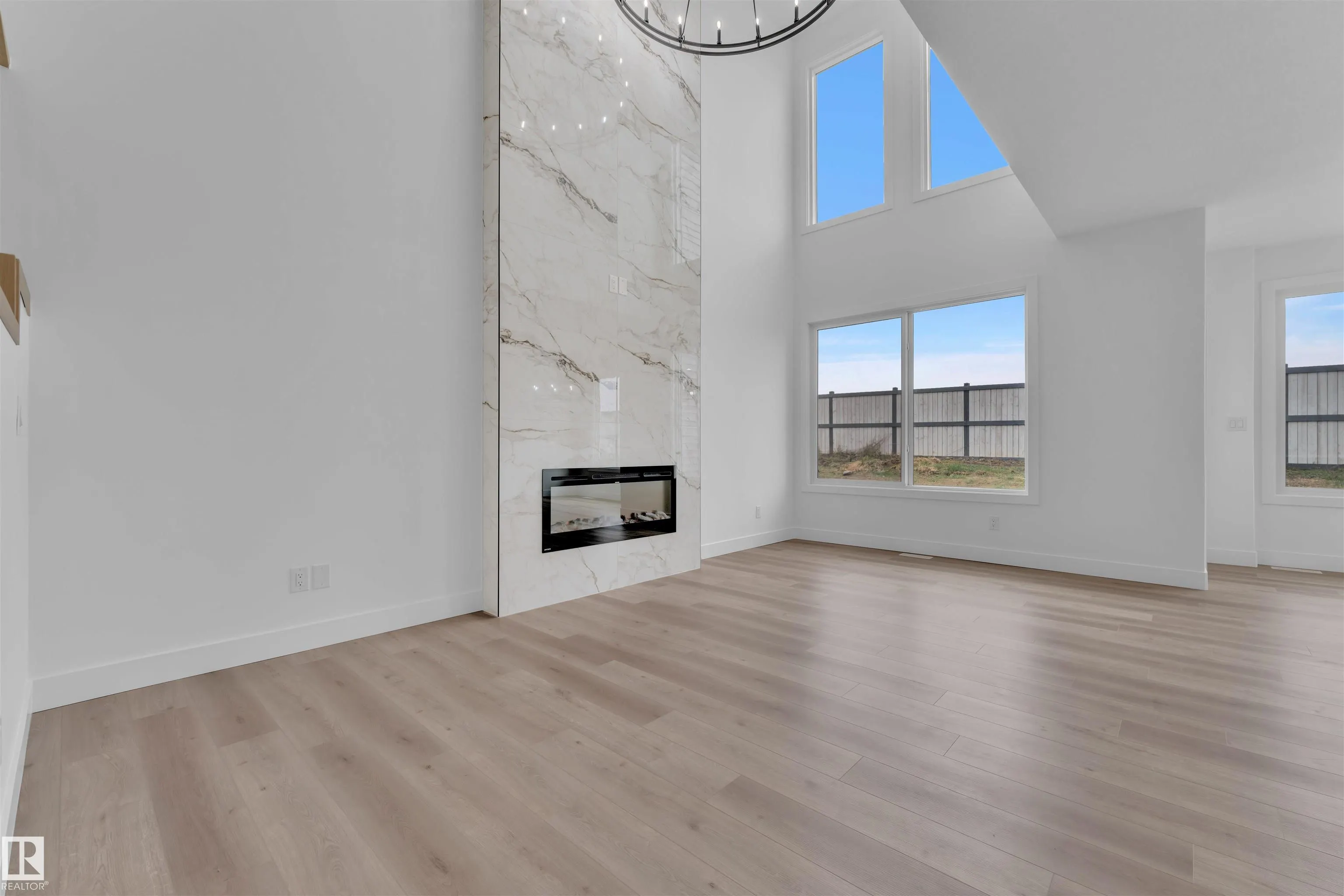 190 Munn Way