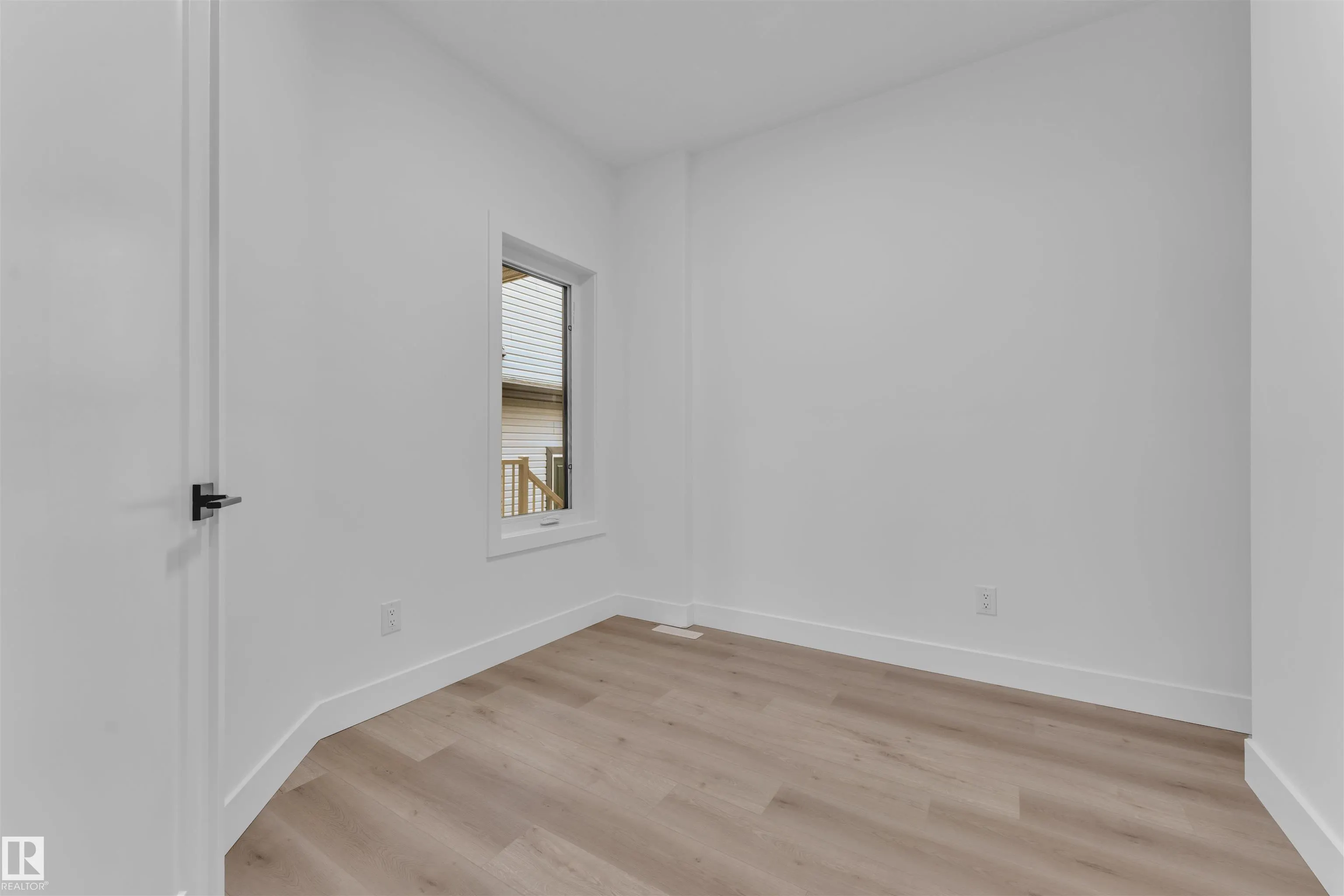 190 Munn Way