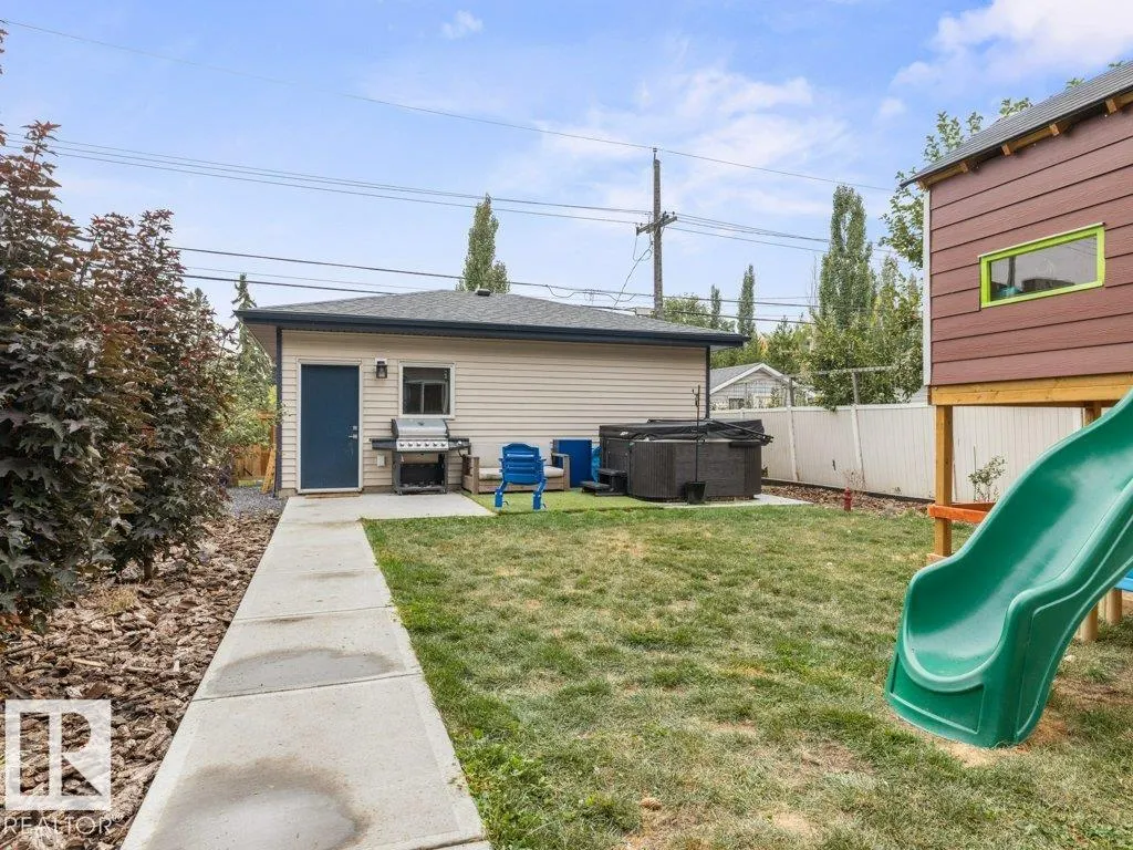 9817 77 ave