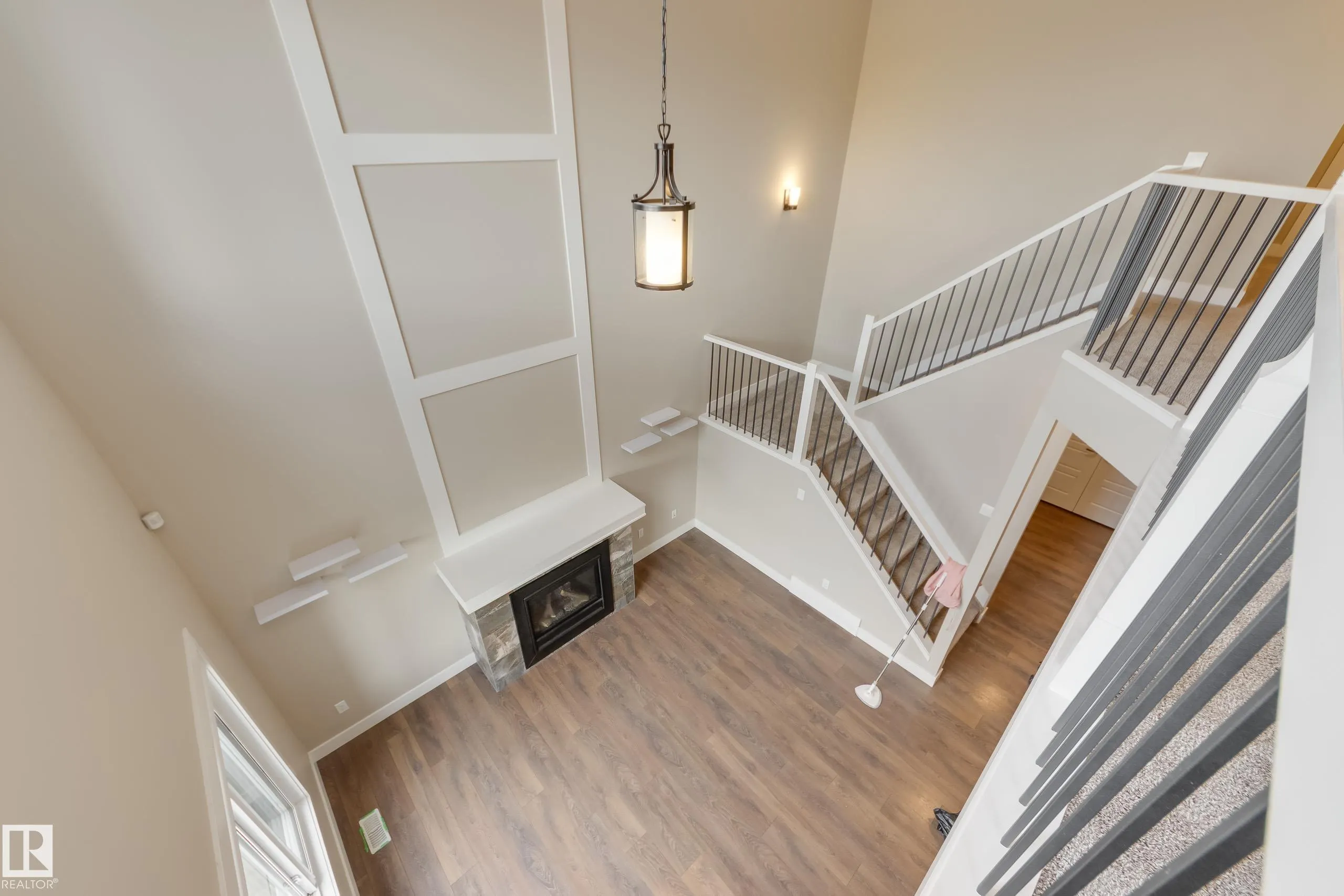 1036 ALLENDALE Crescent