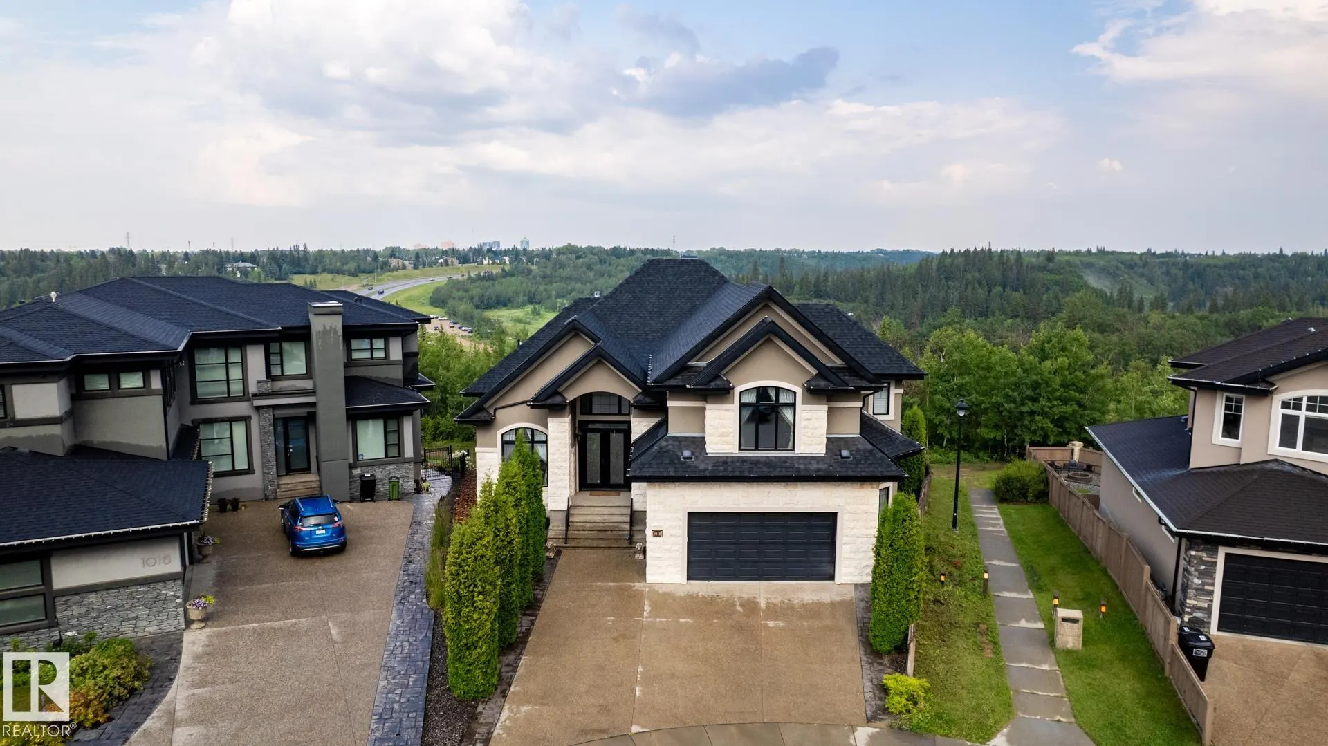 1018 HOLLANDS Point(e)