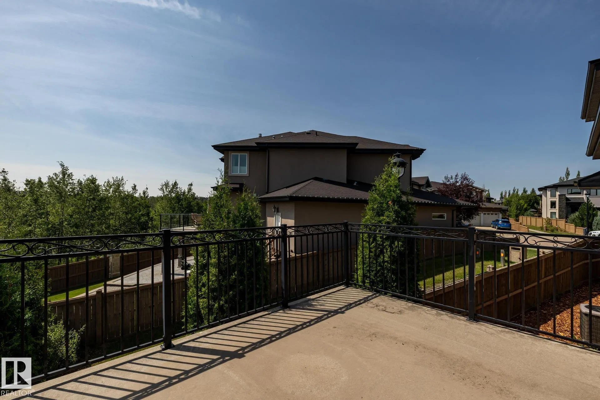 1018 HOLLANDS Point(e)