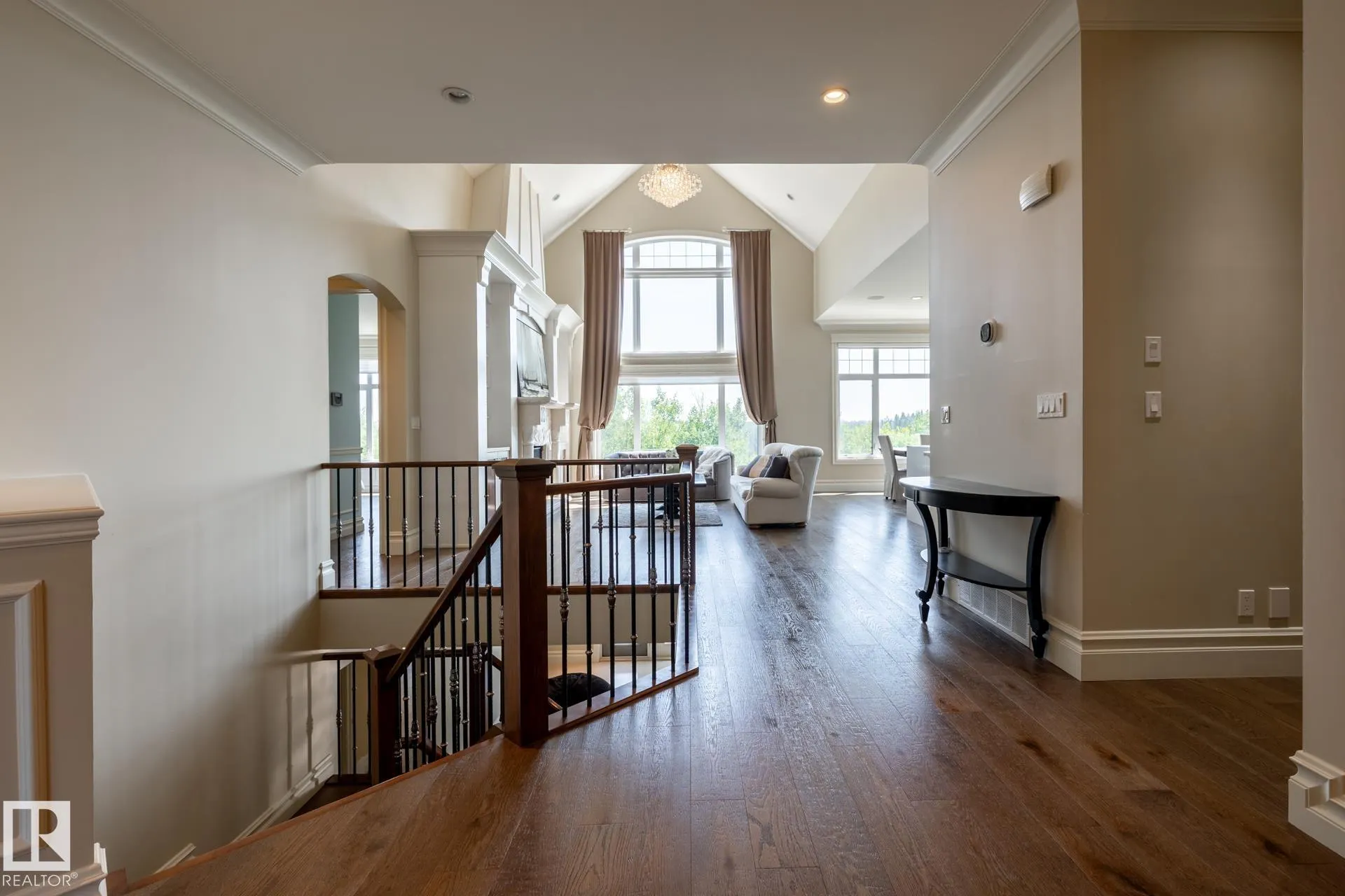 1018 HOLLANDS Point(e)