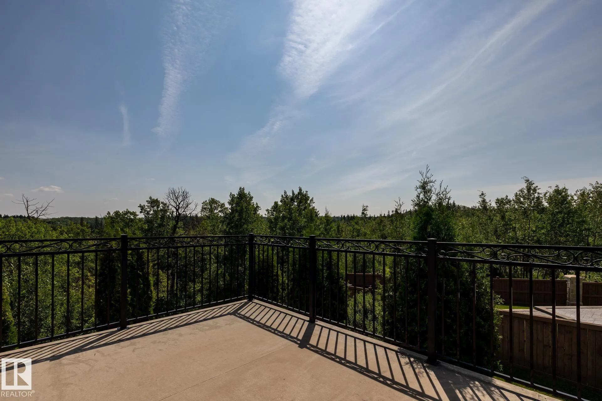 1018 HOLLANDS Point(e)