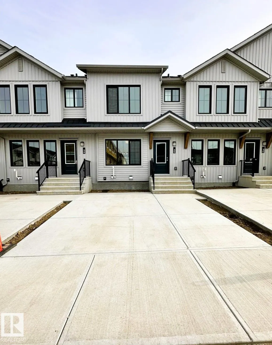 525 SECORD Boulevard