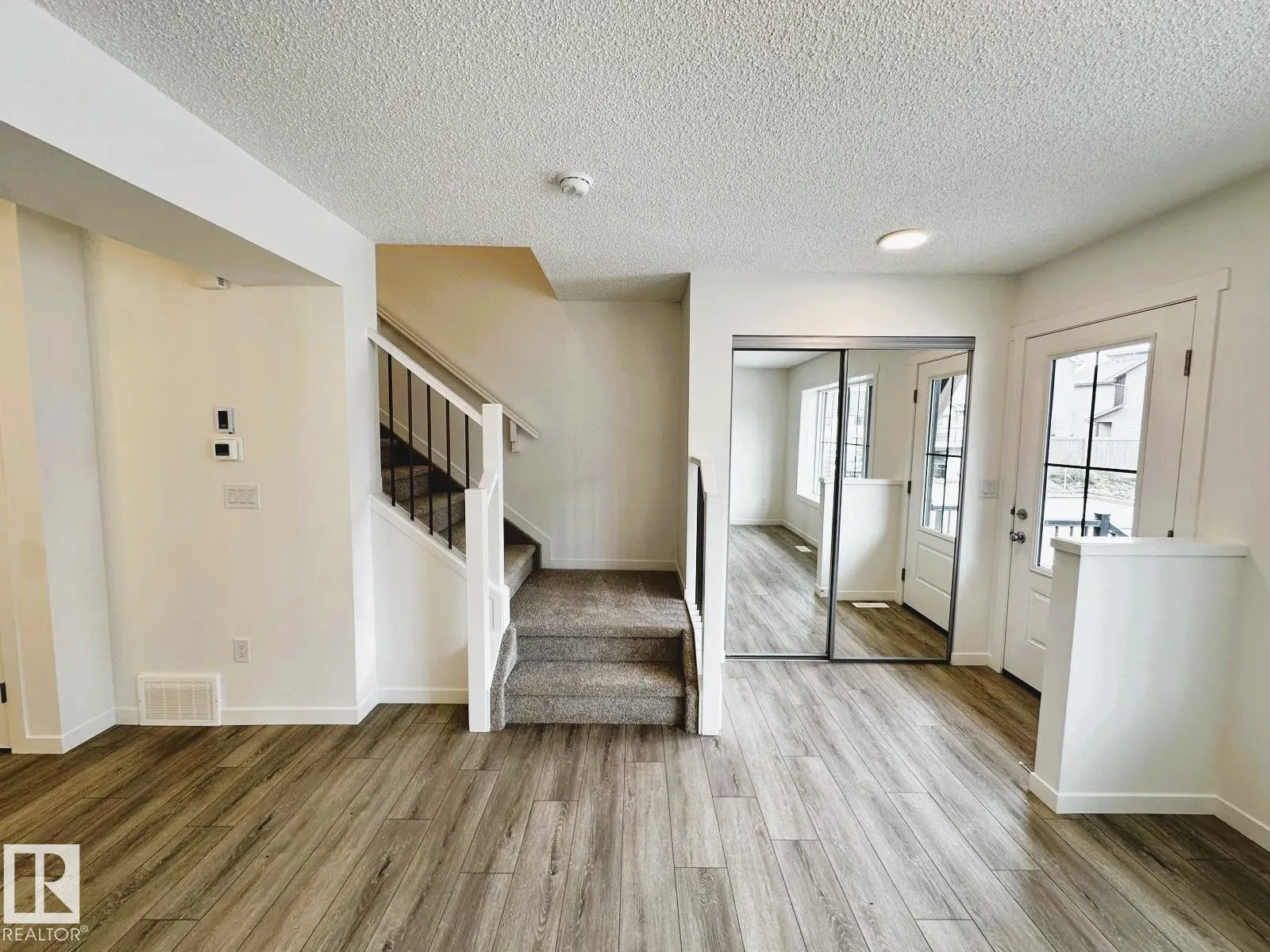 525 SECORD Boulevard