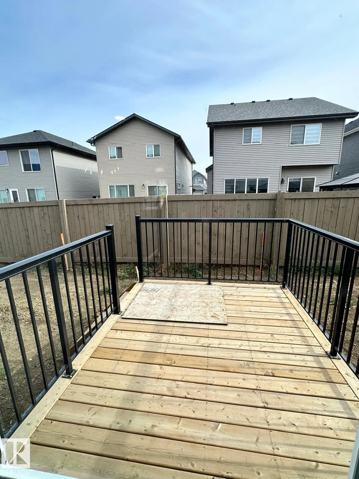525 SECORD Boulevard