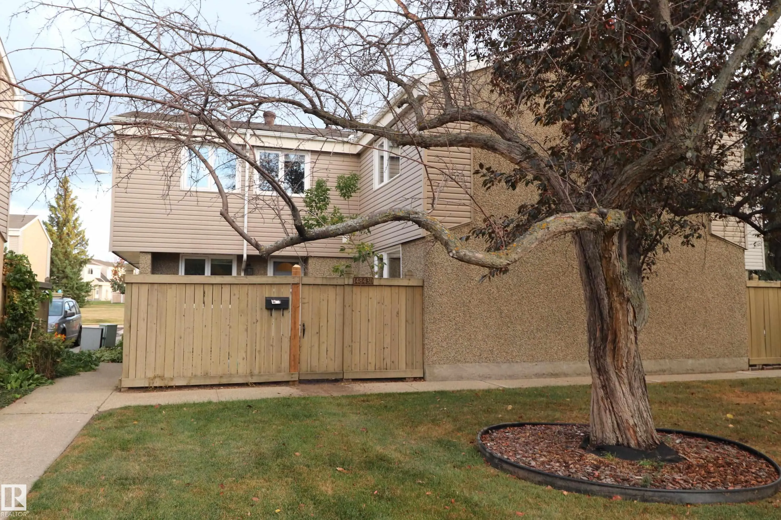 14843 Riverbend Road