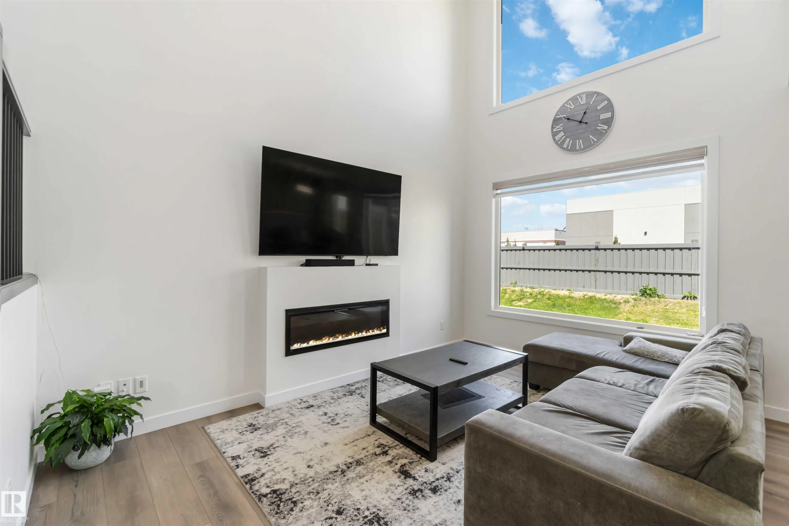 16808 30 Avenue
