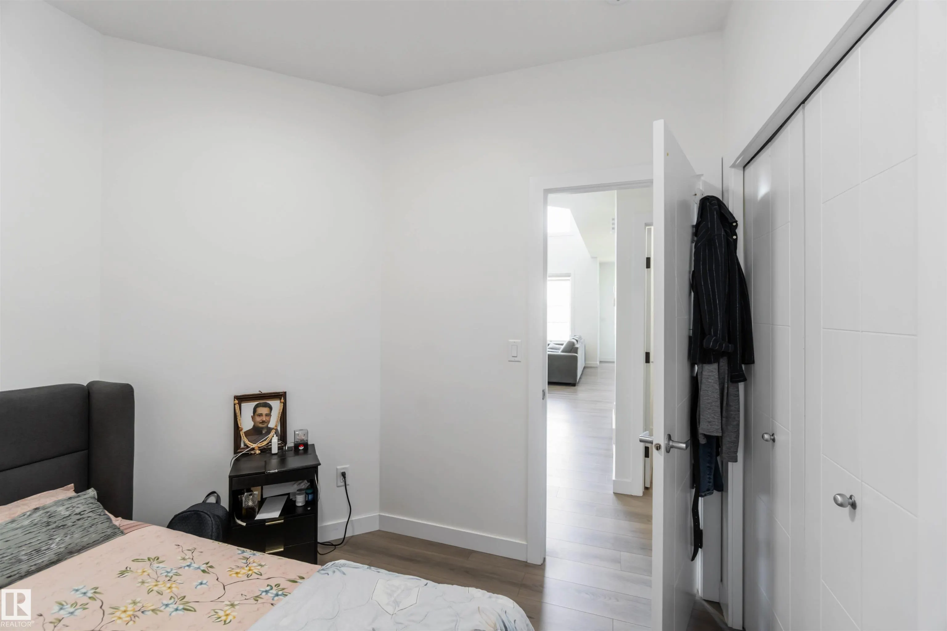 16808 30 Avenue