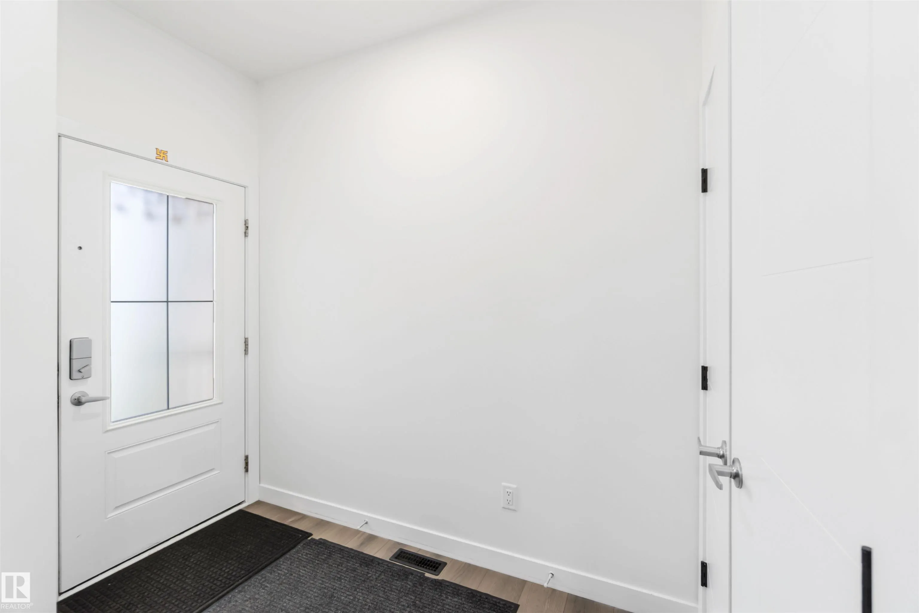 16808 30 Avenue