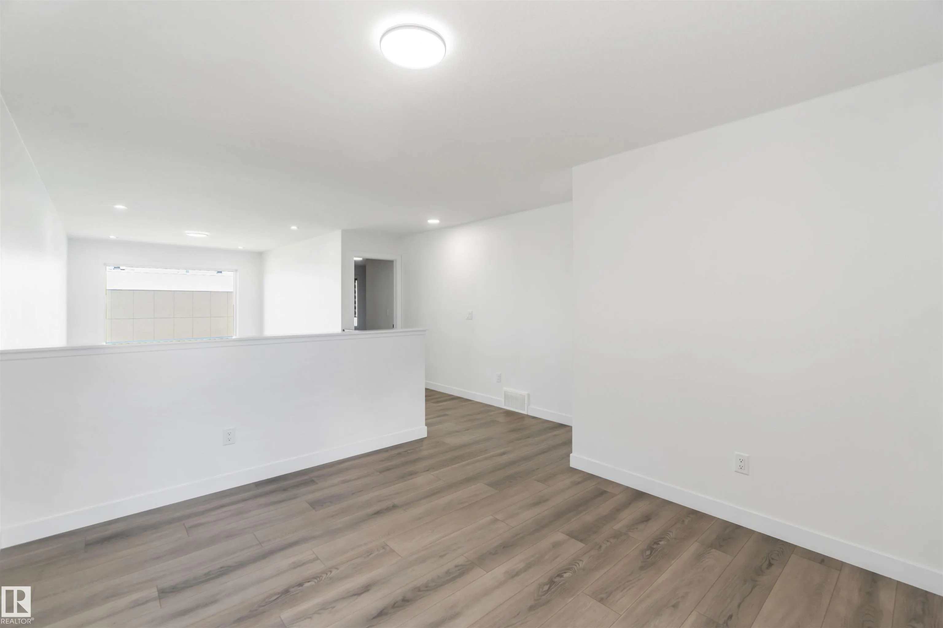 16808 30 Avenue