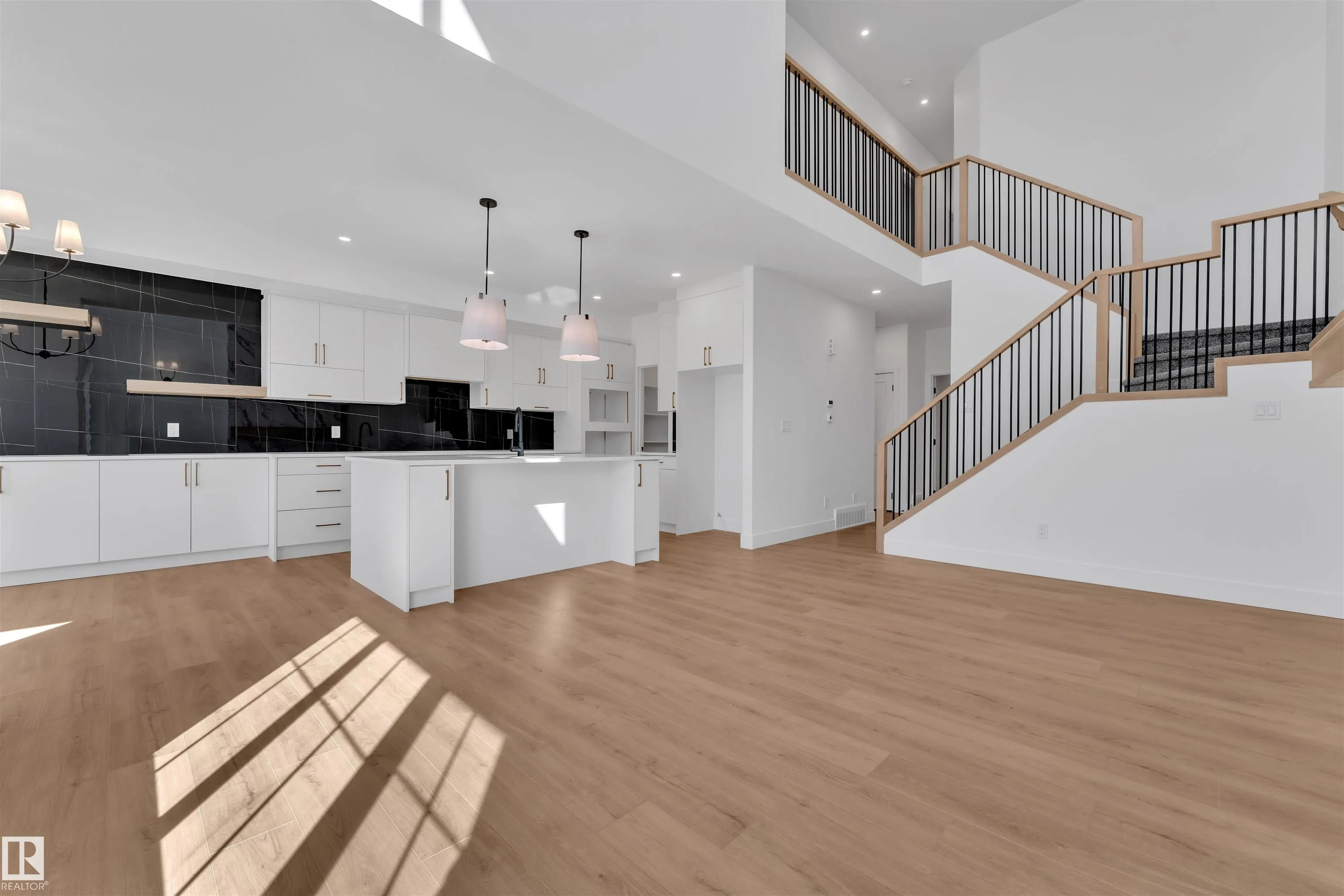 266 Munn Way