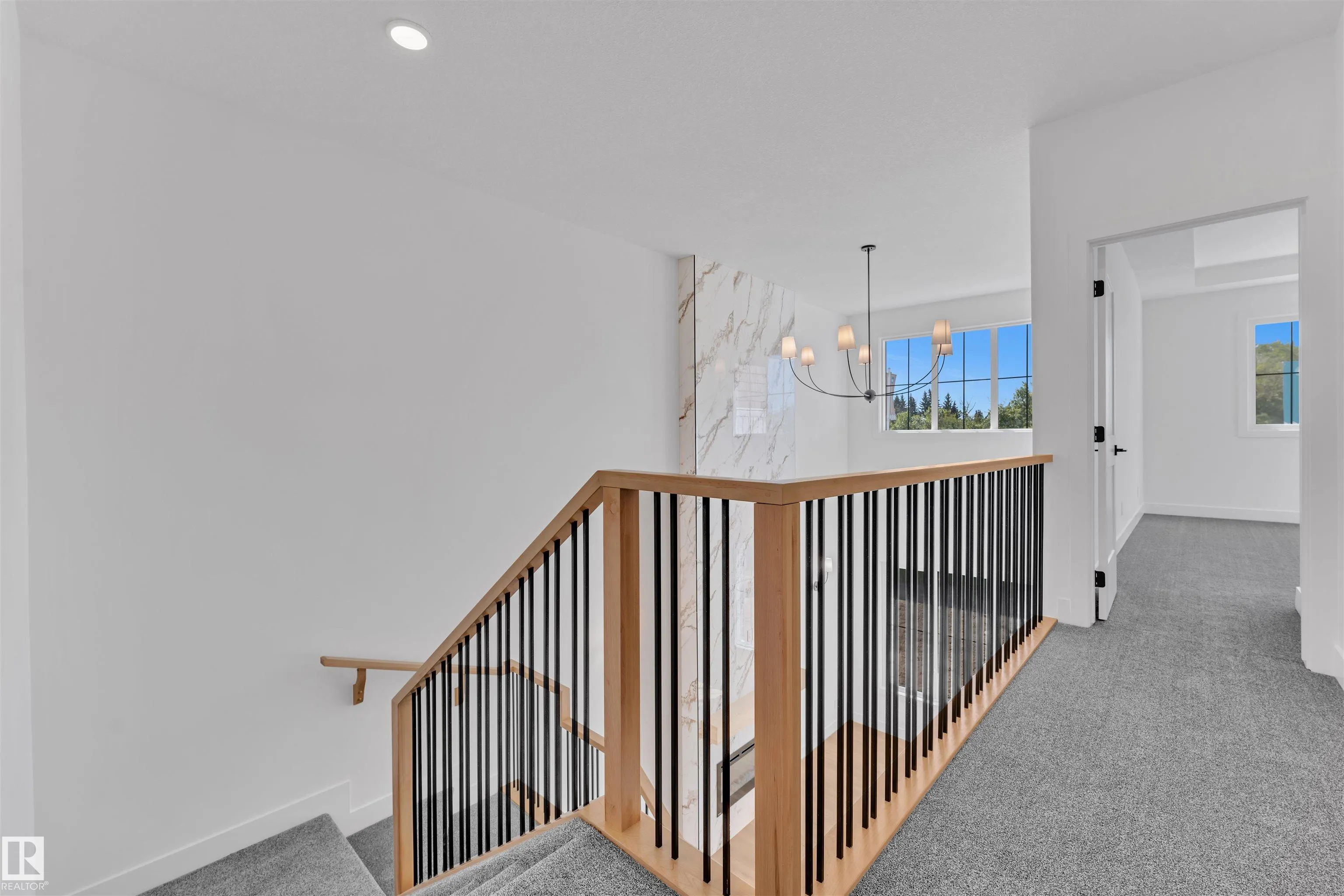 266 Munn Way