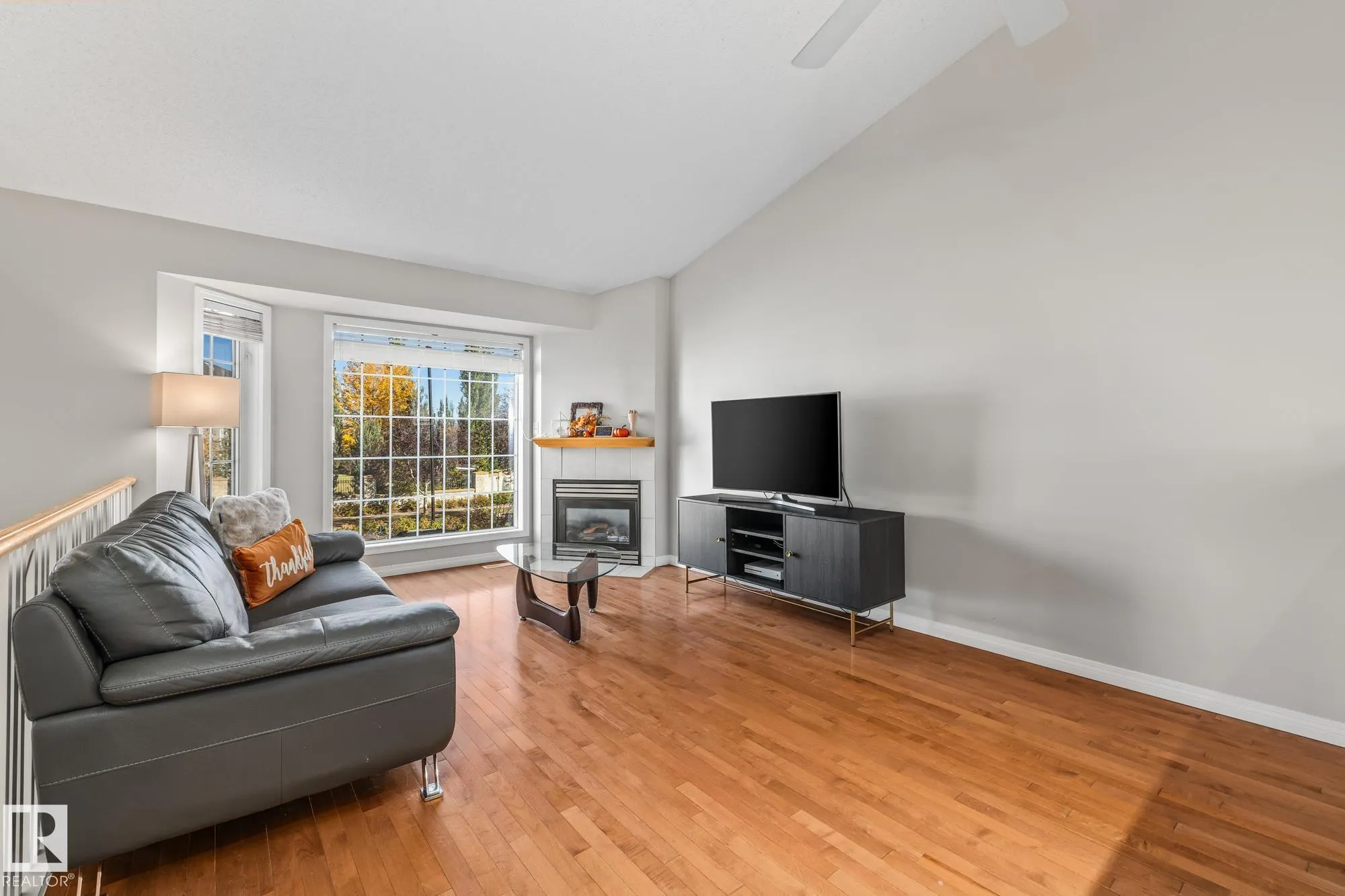 303 LEGER Way