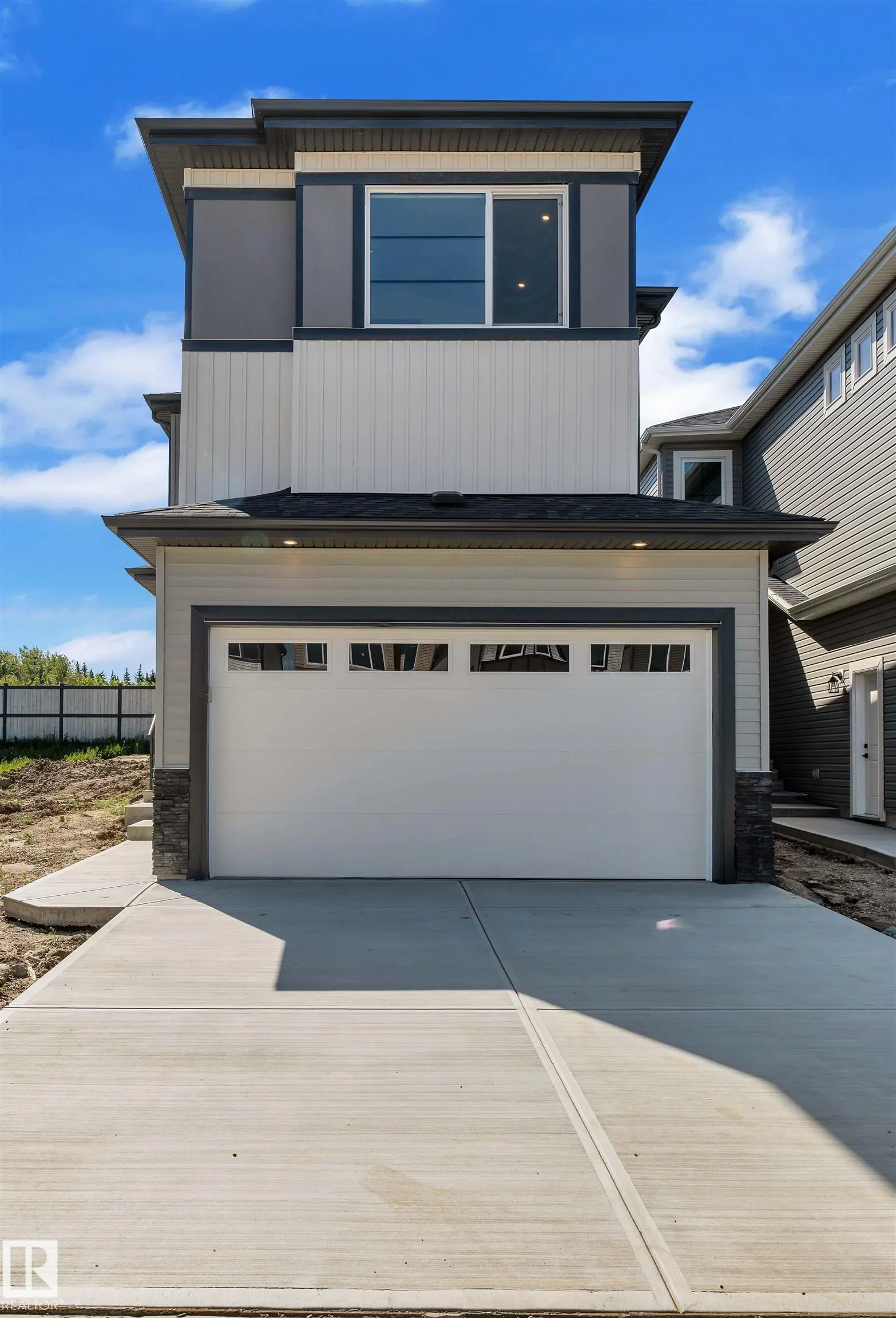 268 Munn Way