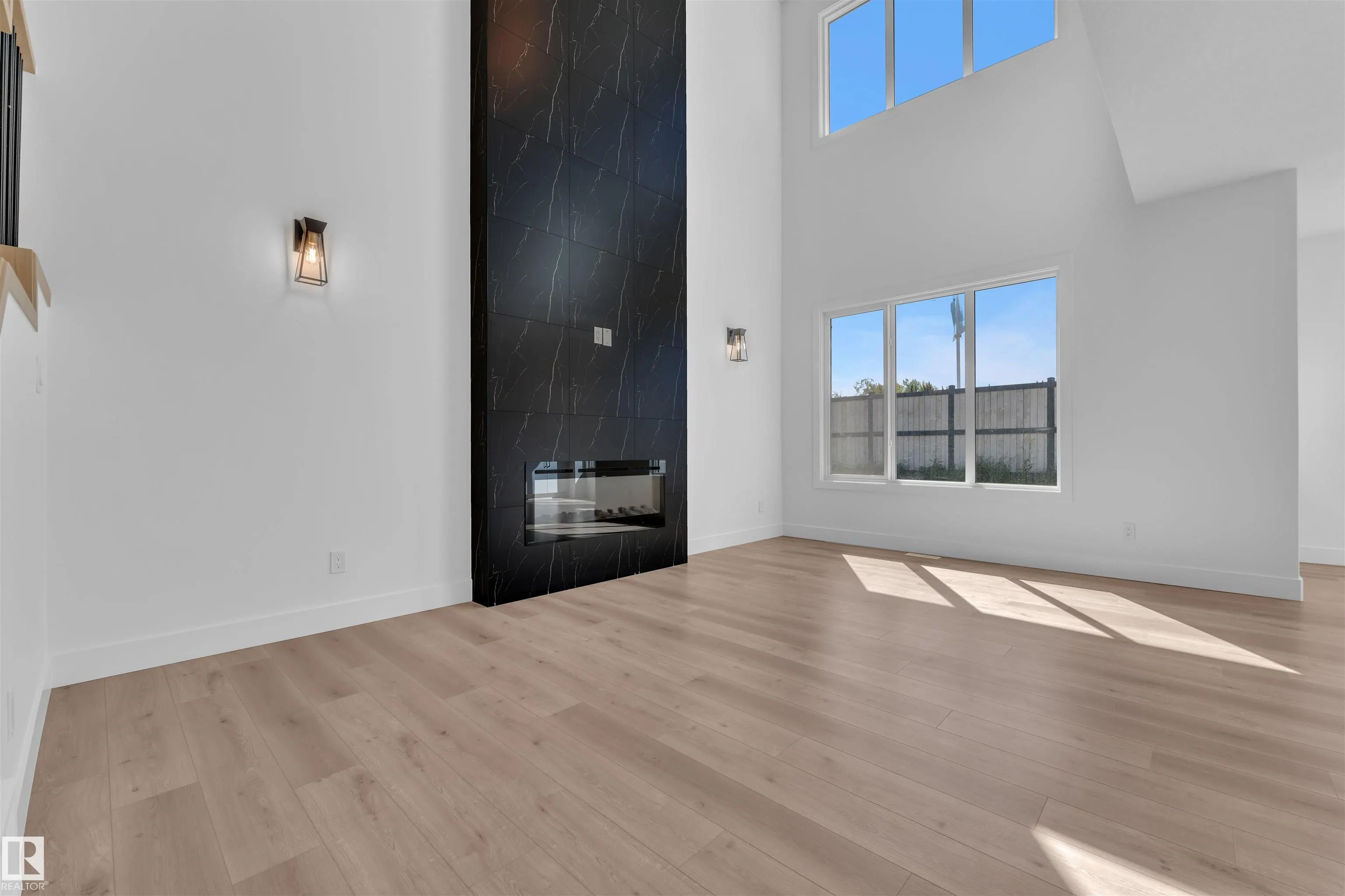 268 Munn Way