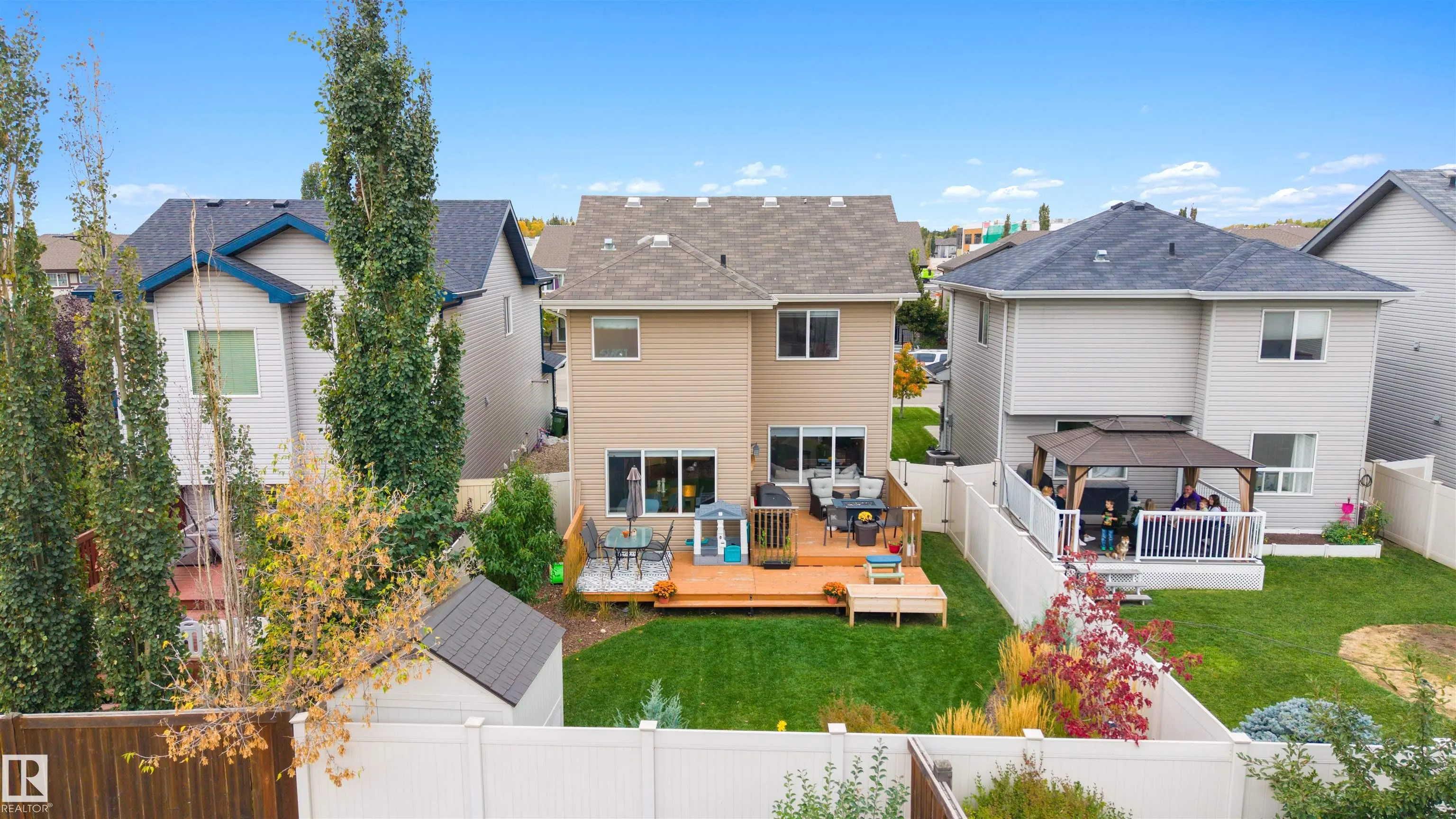 1728 Hammond Crescent