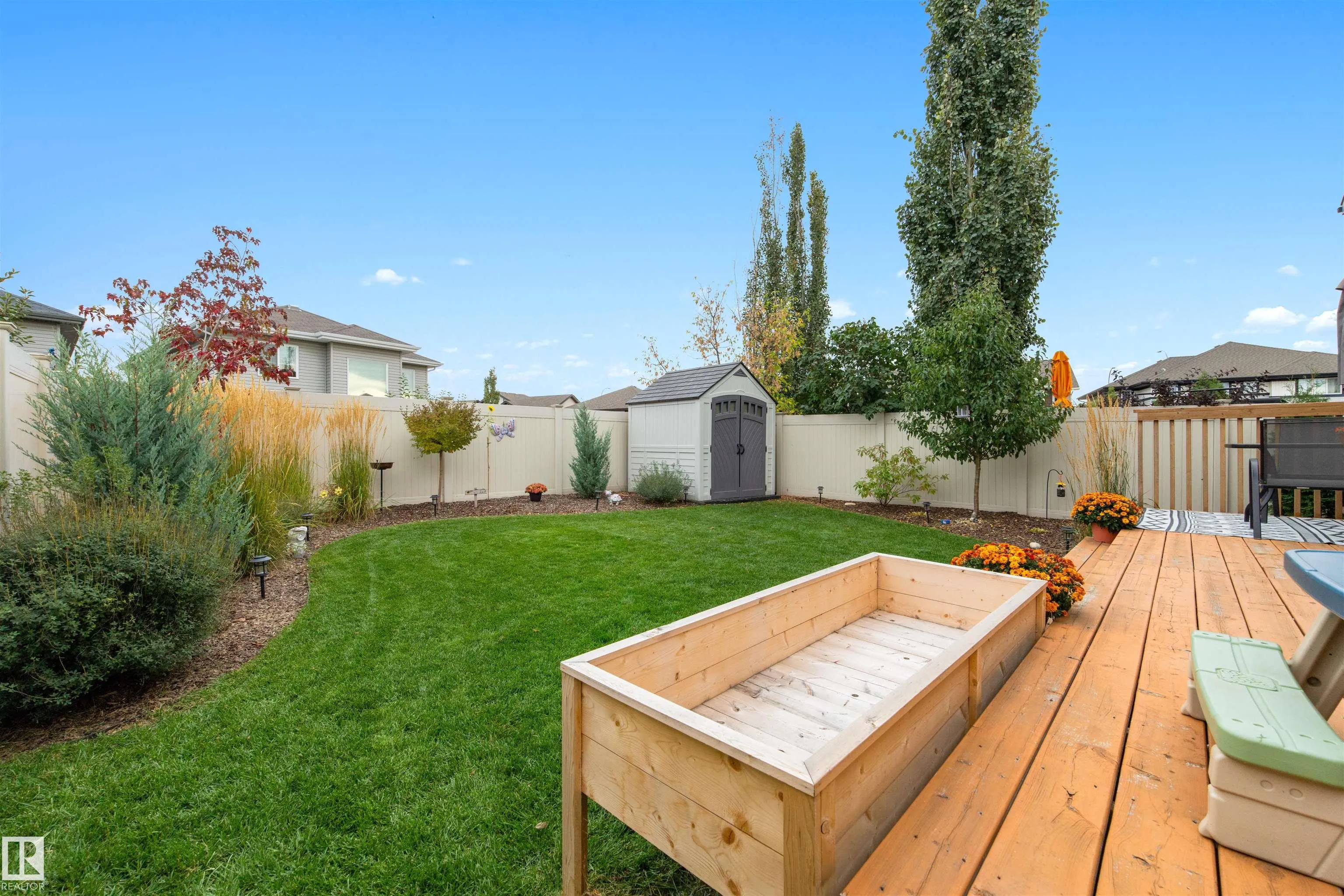 1728 Hammond Crescent
