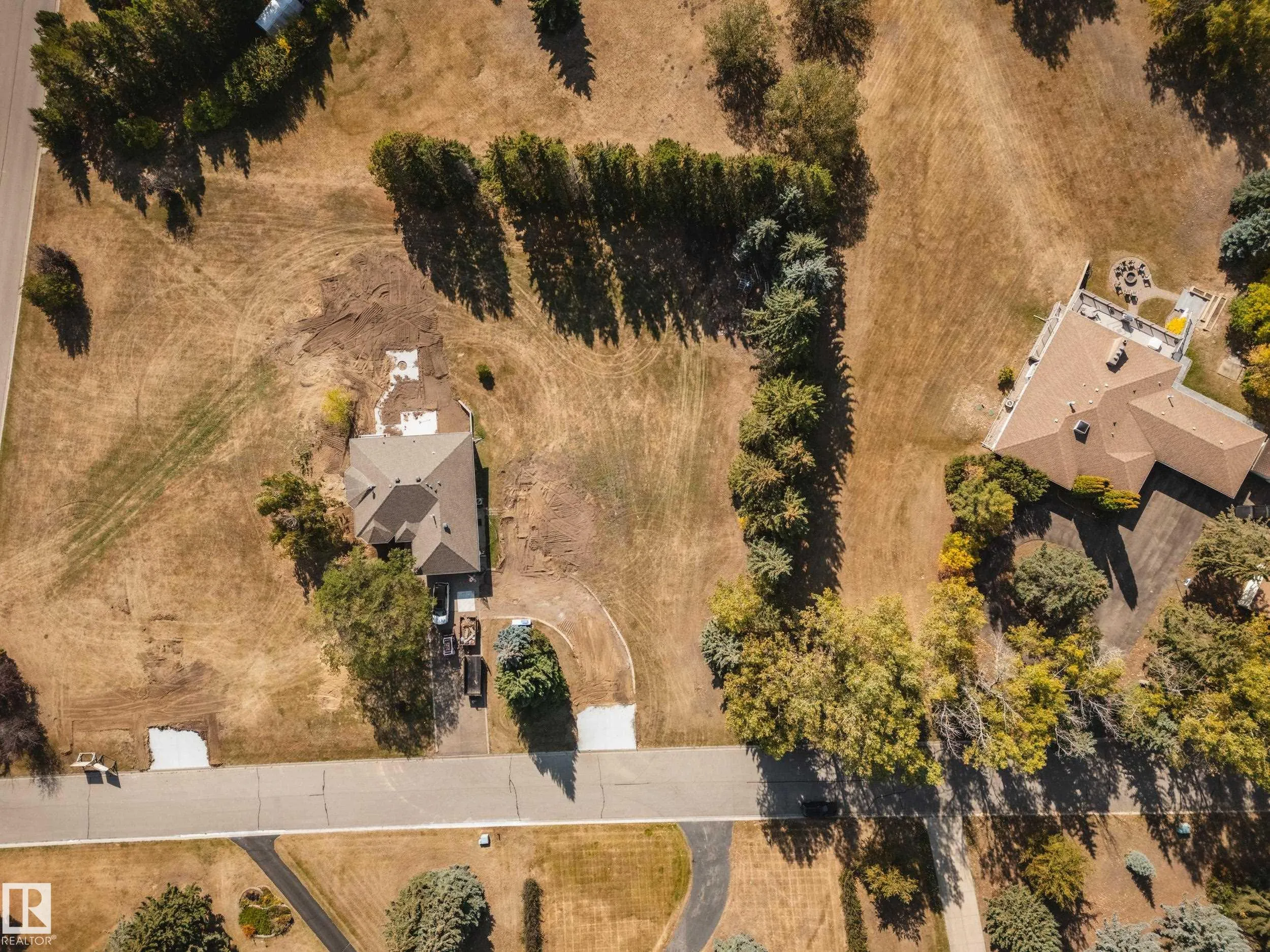 21B 54324 Bellerose Drive