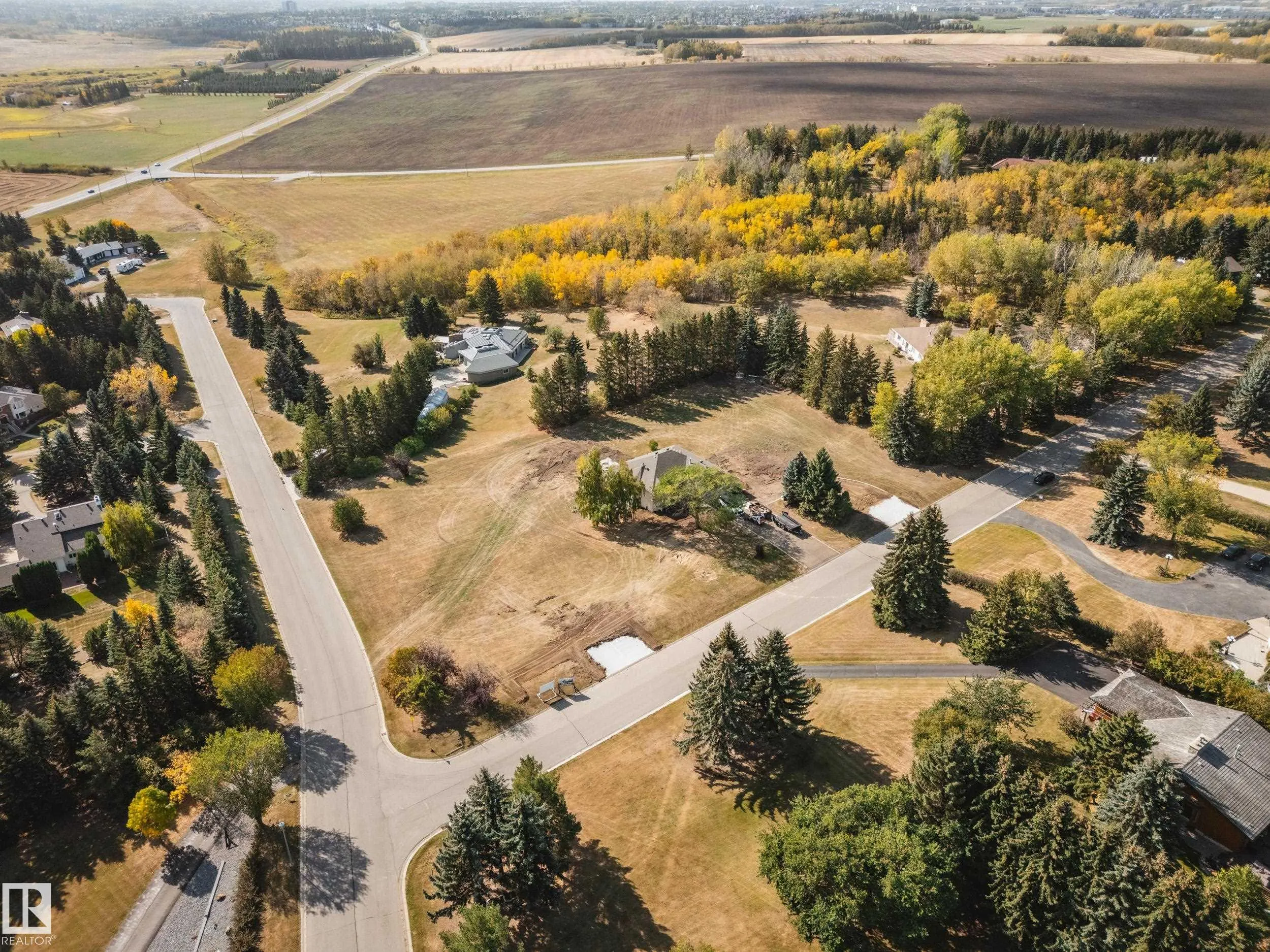 21B 54324 Bellerose Drive