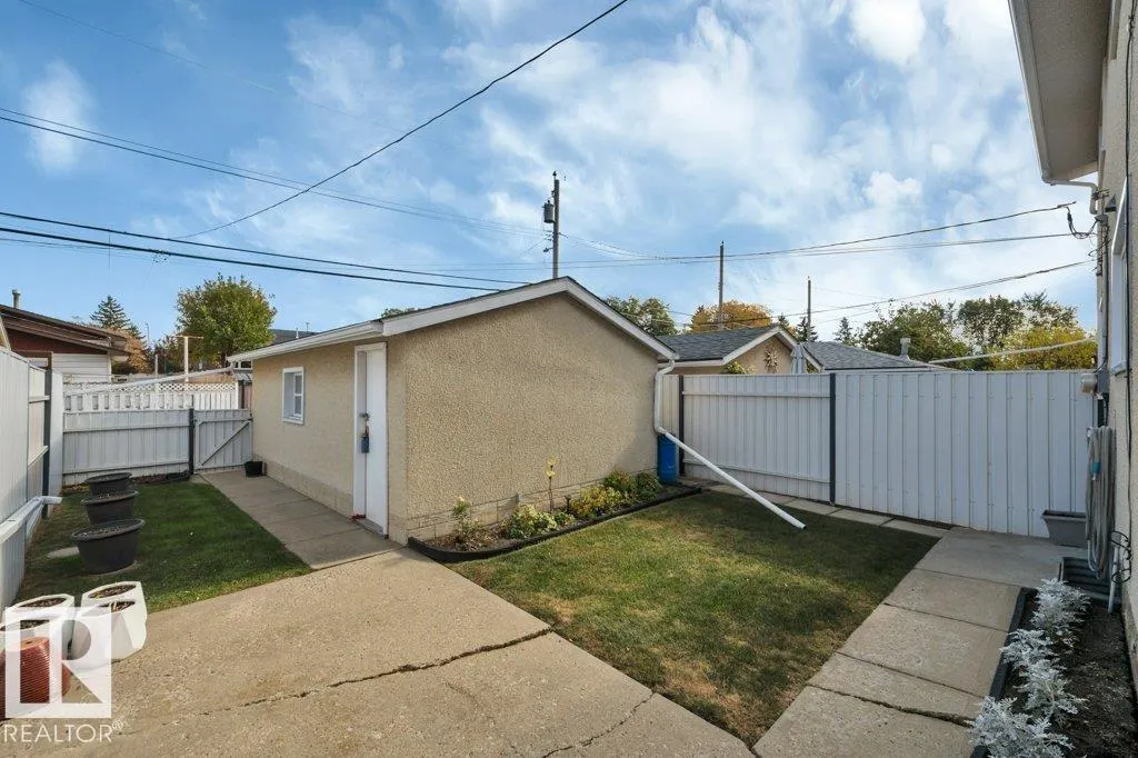 6059 106 Street