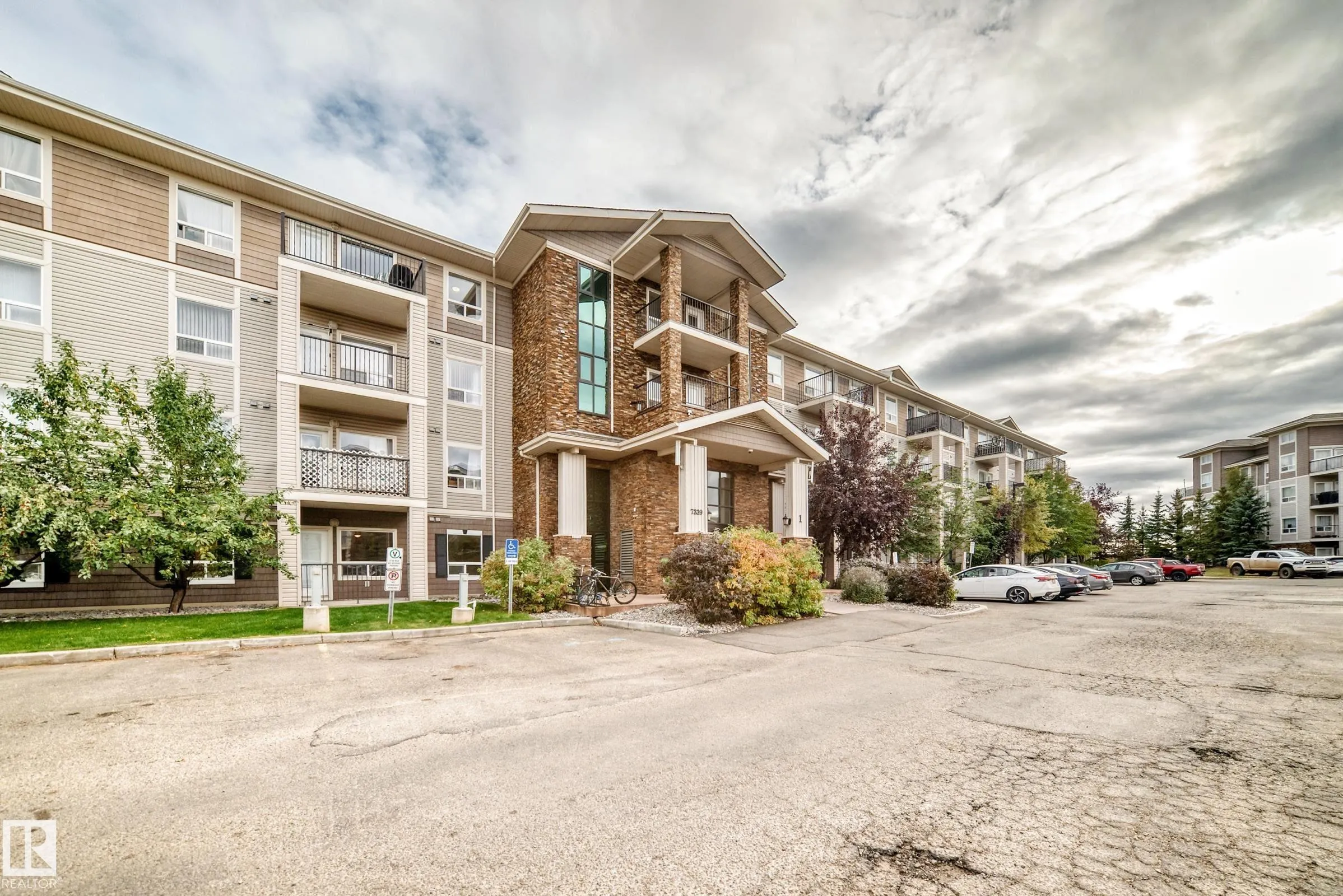 7339 SOUTH TERWILLEGAR DR