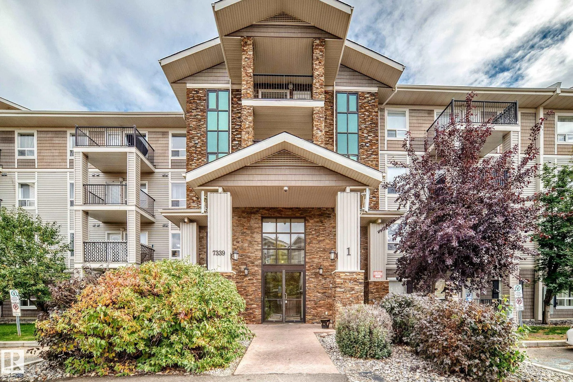 7339 SOUTH TERWILLEGAR DR NW