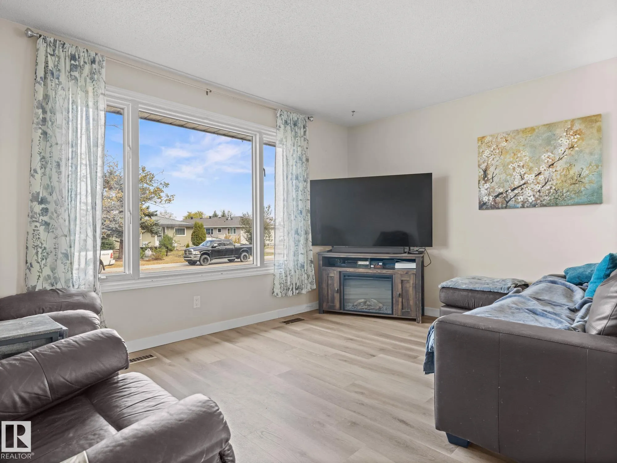57 NOOTKA Road