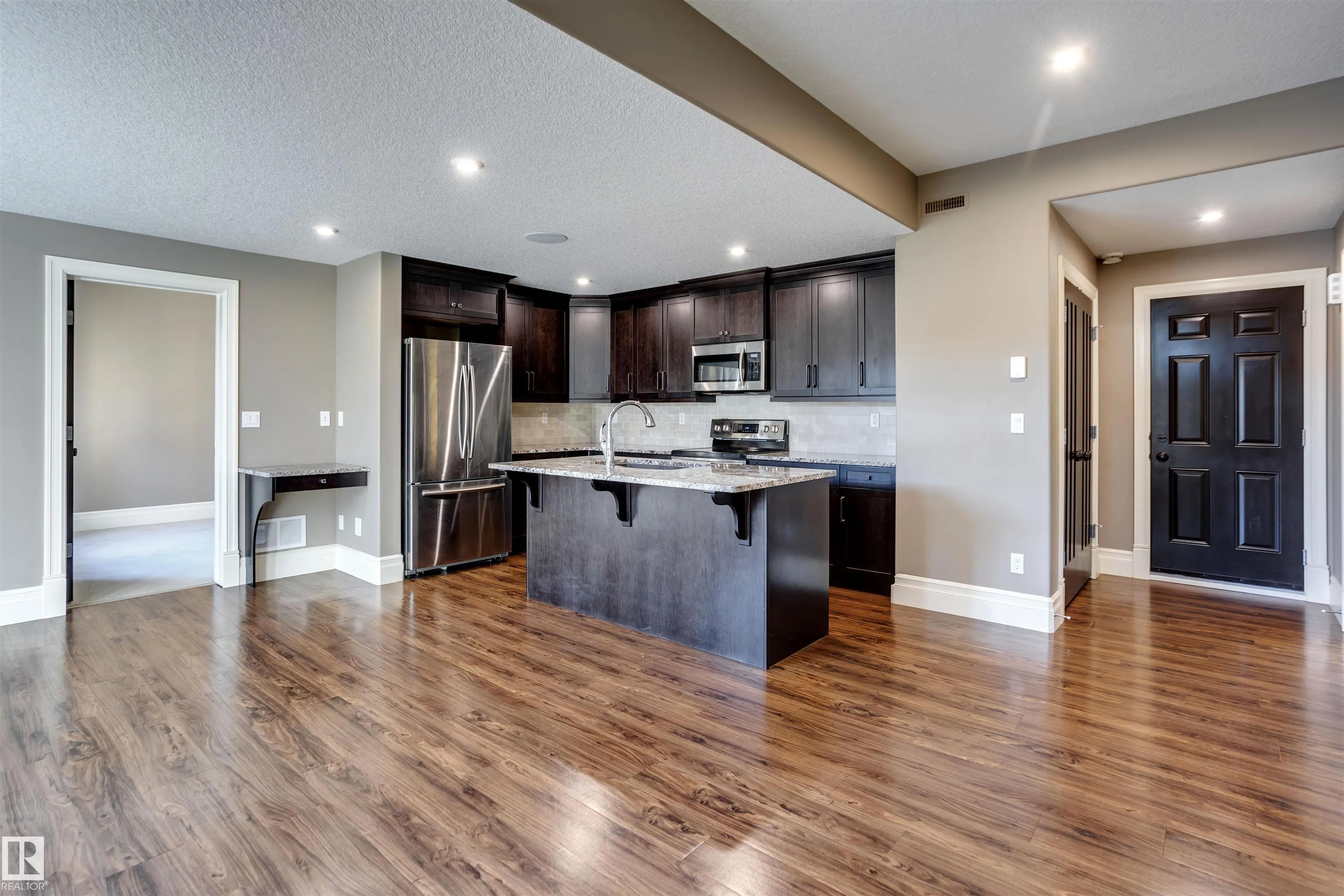 2807 WHEATON Drive