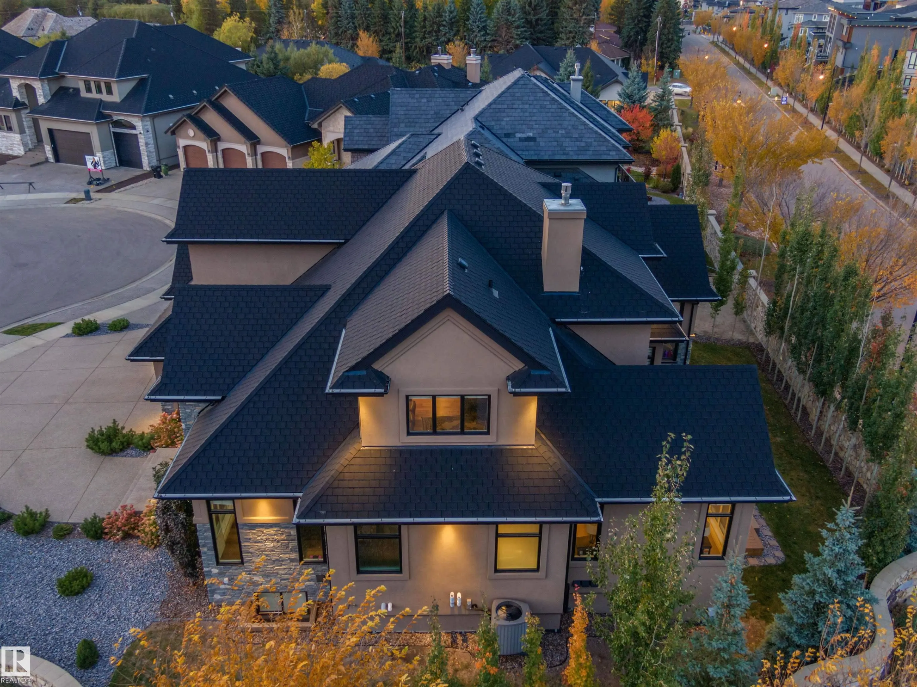 2807 WHEATON Drive
