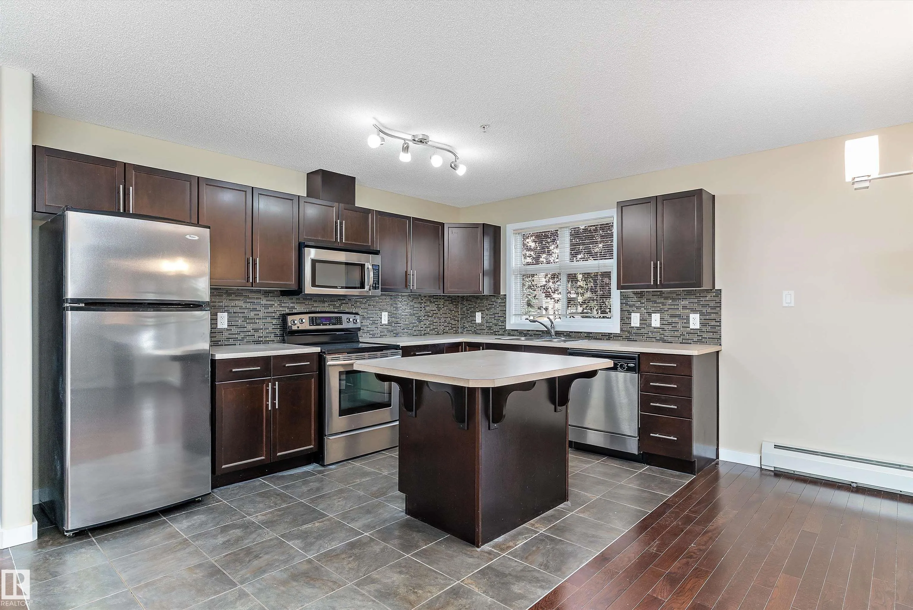 11603 ELLERSLIE Road
