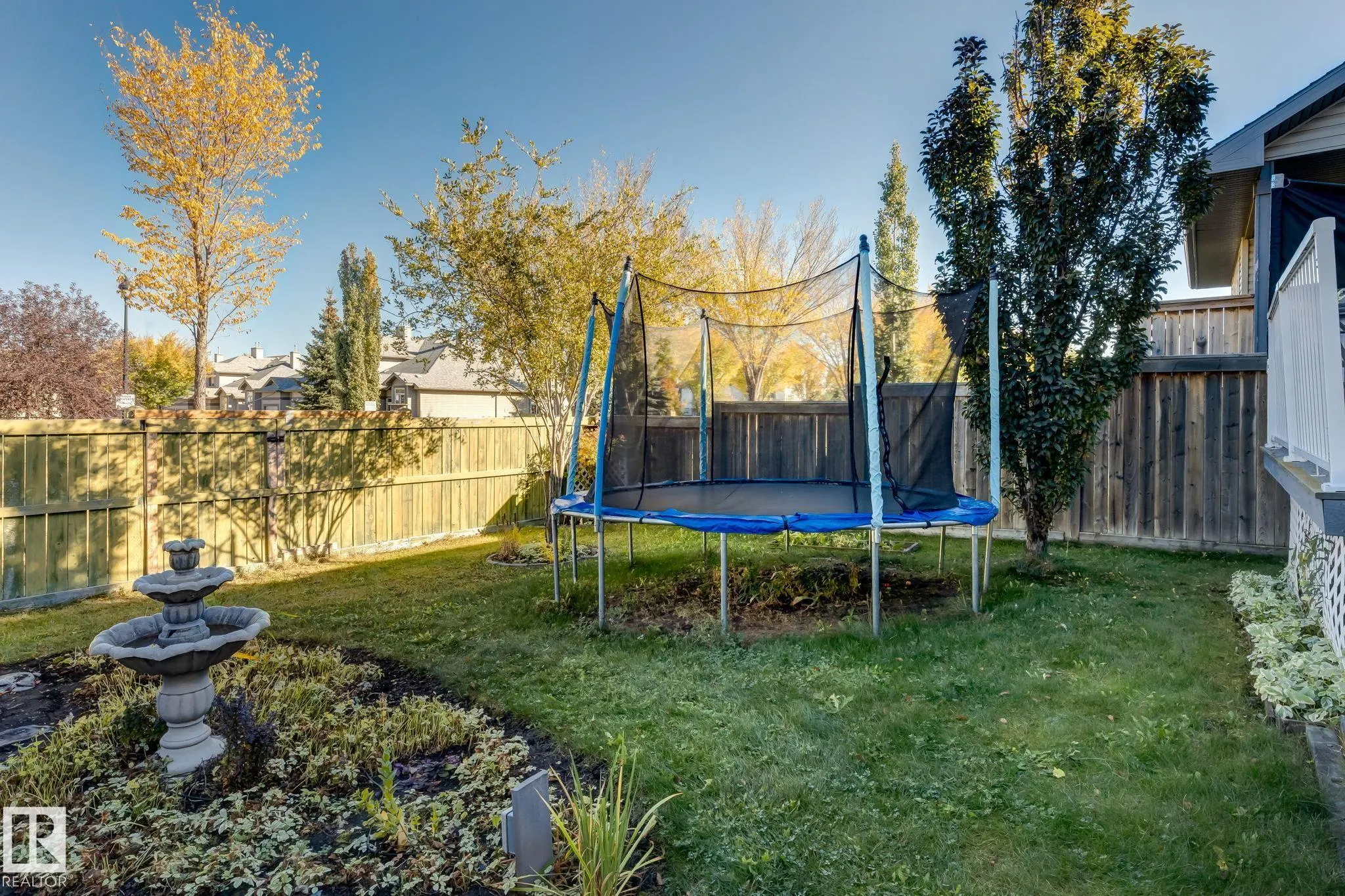 182 WELLINGTON Place