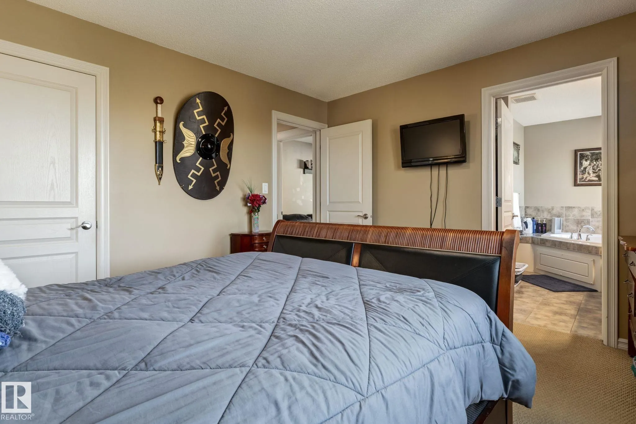 182 WELLINGTON Place